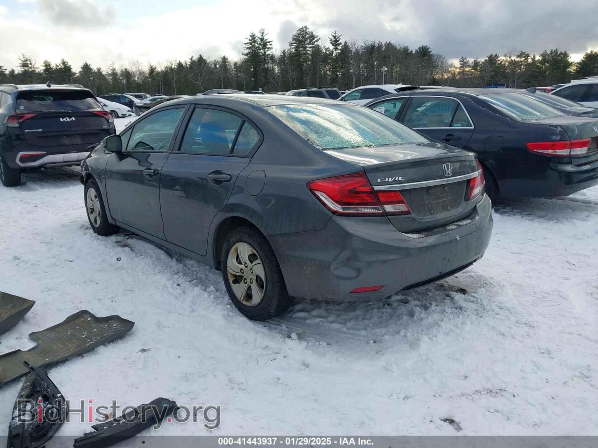 2013 HONDA CIVIC - VIN: 2HGFB2F50DH586754 - Фото 3