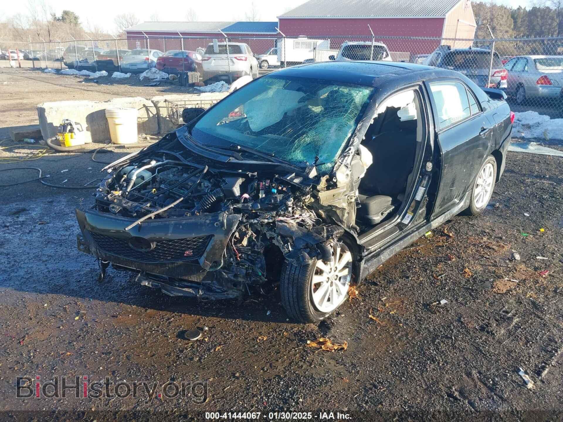 2010 TOYOTA COROLLA - VIN: 2T1BU4EE2AC218554 - Фото 2