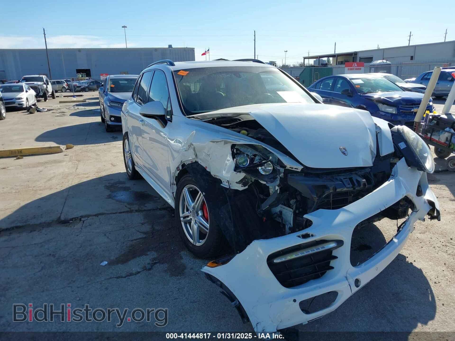 Photo WP1AD2A29DLA79210 - PORSCHE CAYENNE 2013