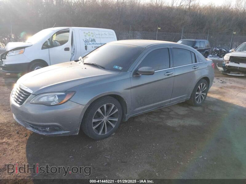 2012 Chrysler 200 (VIN 1C3CCBBG5CN263302) — фото 2 из 12
