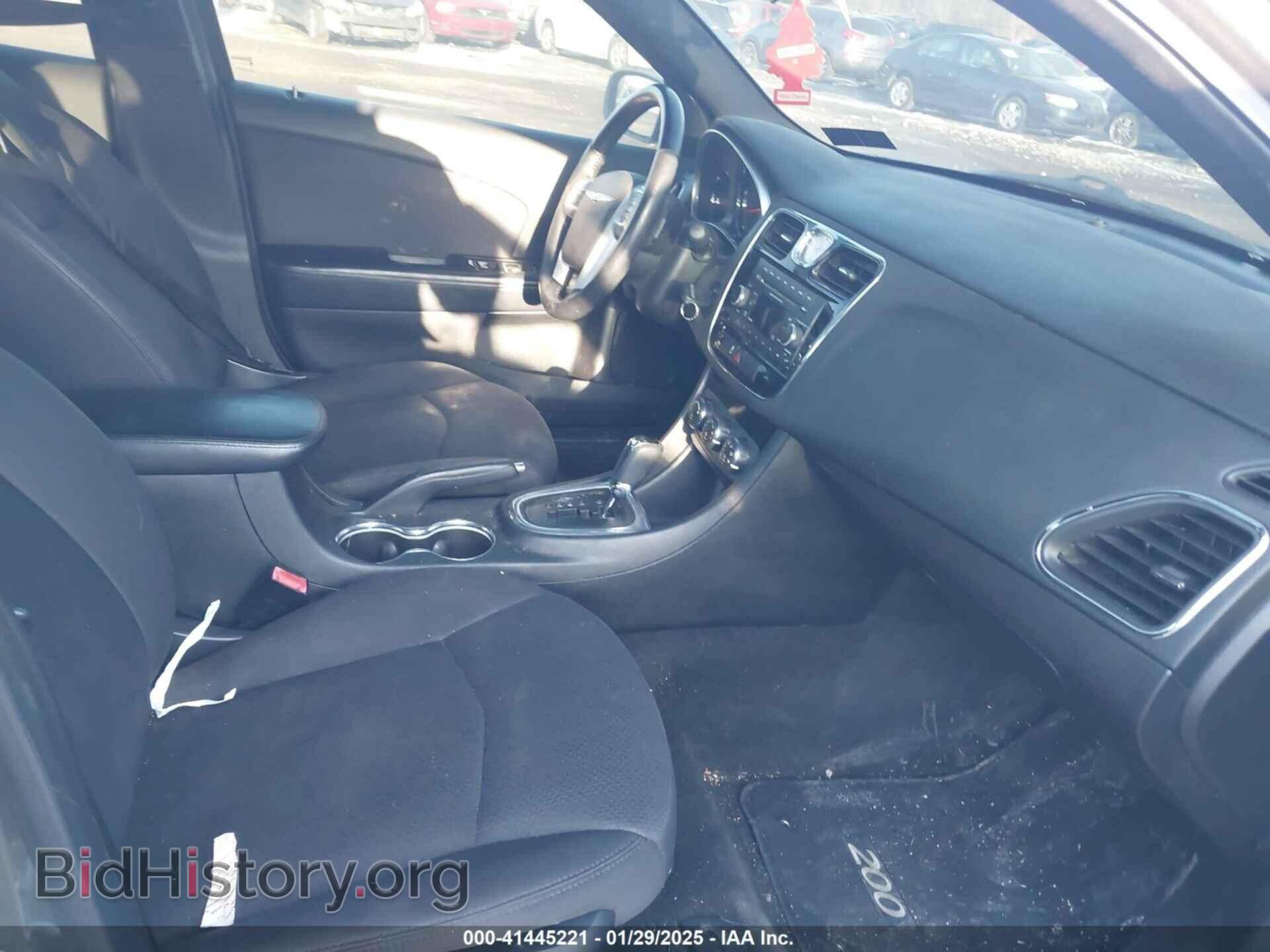 2012 CHRYSLER 200 - VIN: 1C3CCBBG5CN263302 - Фото 5