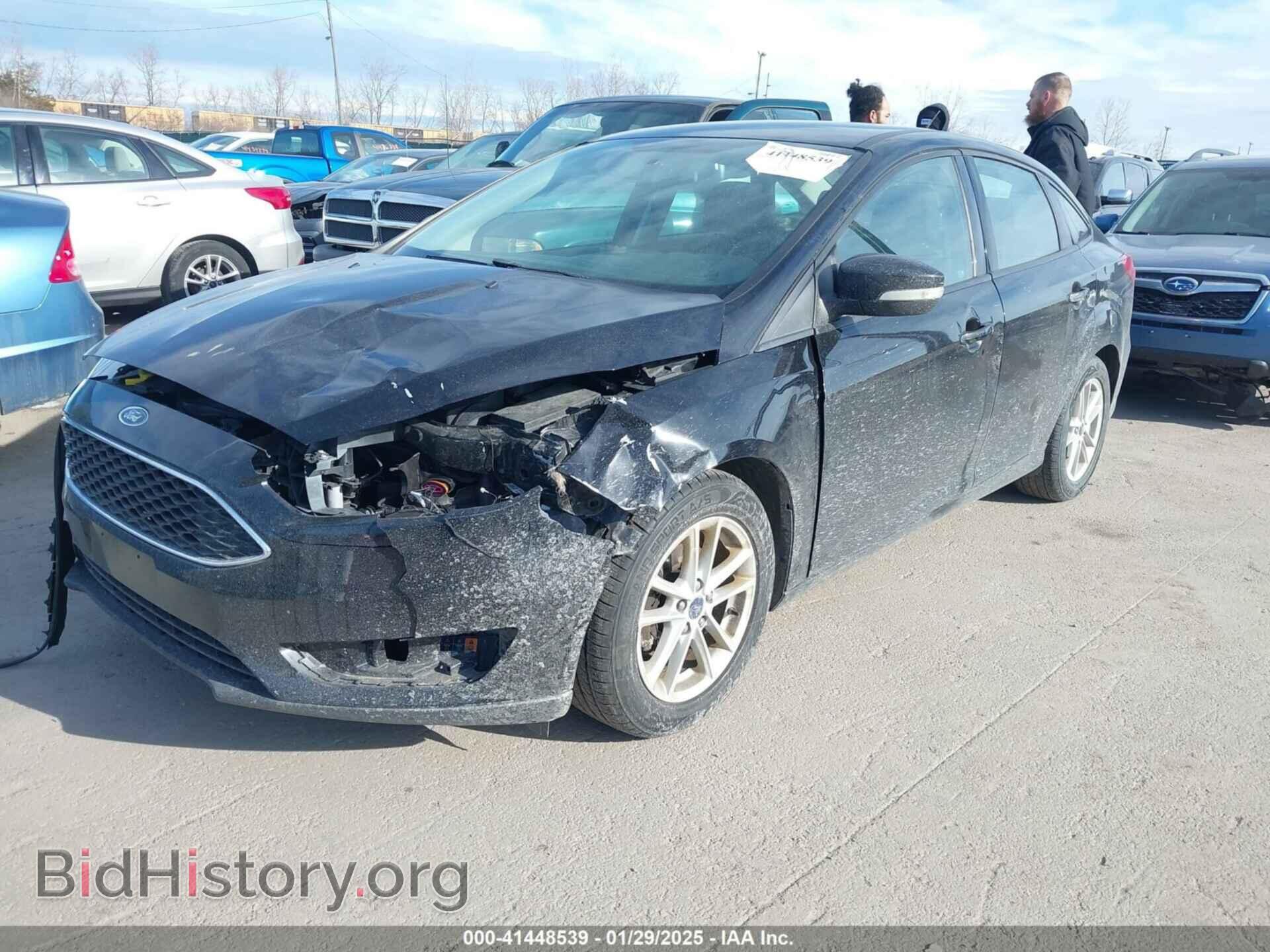 2017 FORD FOCUS - VIN: 1FADP3F22HL323652 - Фото 2