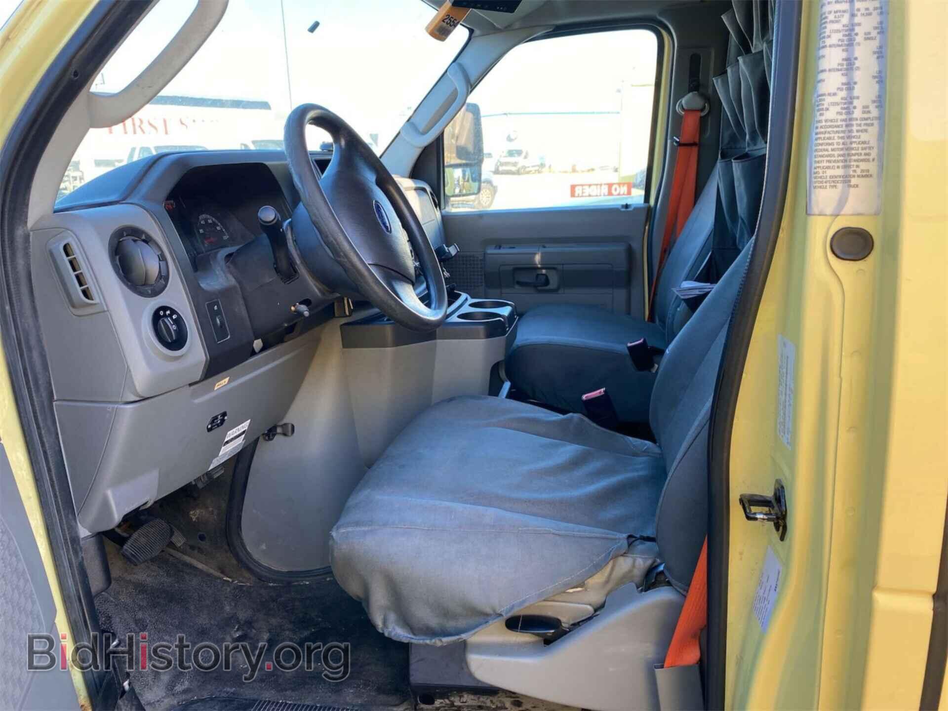 2019 FORD ECONOLINE - VIN: 1FDXE4FS7KDC22526 - Фото 5