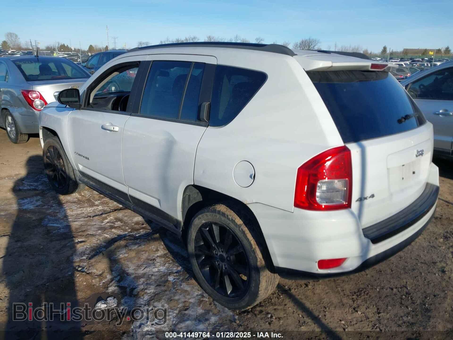 2012 JEEP COMPASS - VIN: 1C4NJDEB0CD689667 - Фото 3