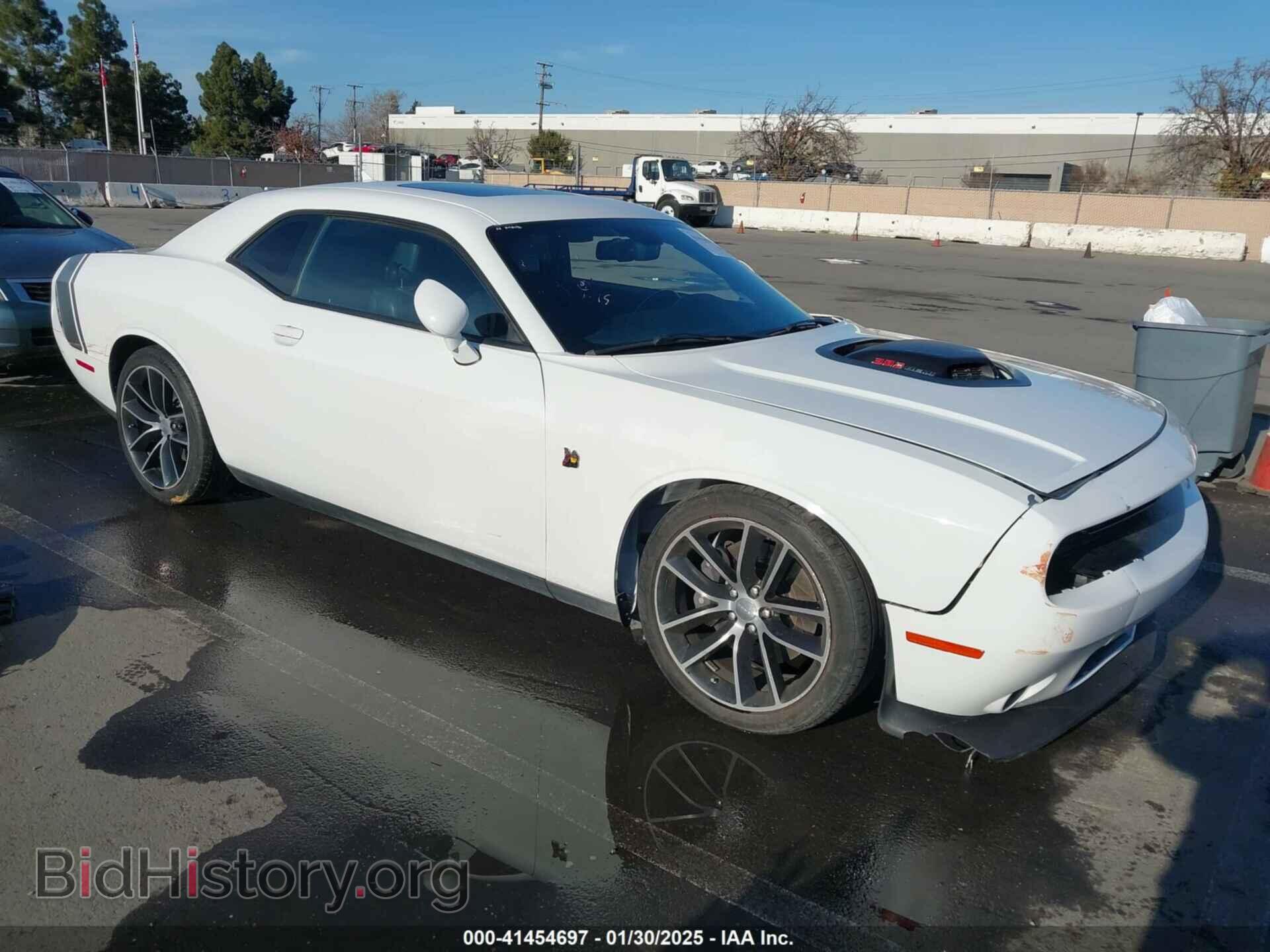 Фотография 2C3CDZFJ2GH332103 - DODGE CHALLENGER 2016