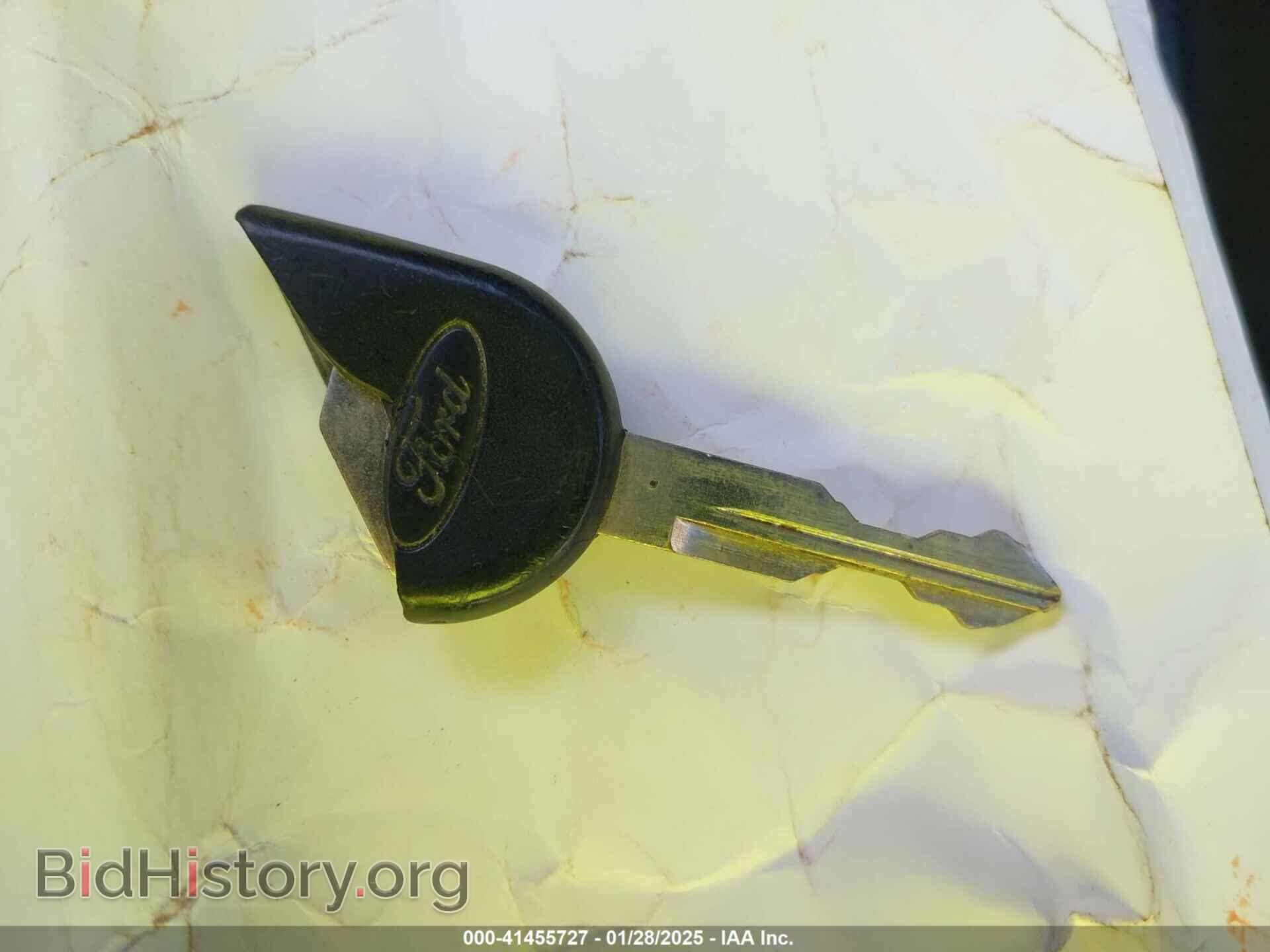 2006 FORD MUSTANG - VIN: 1ZVFT84N265200733 - Фото 11