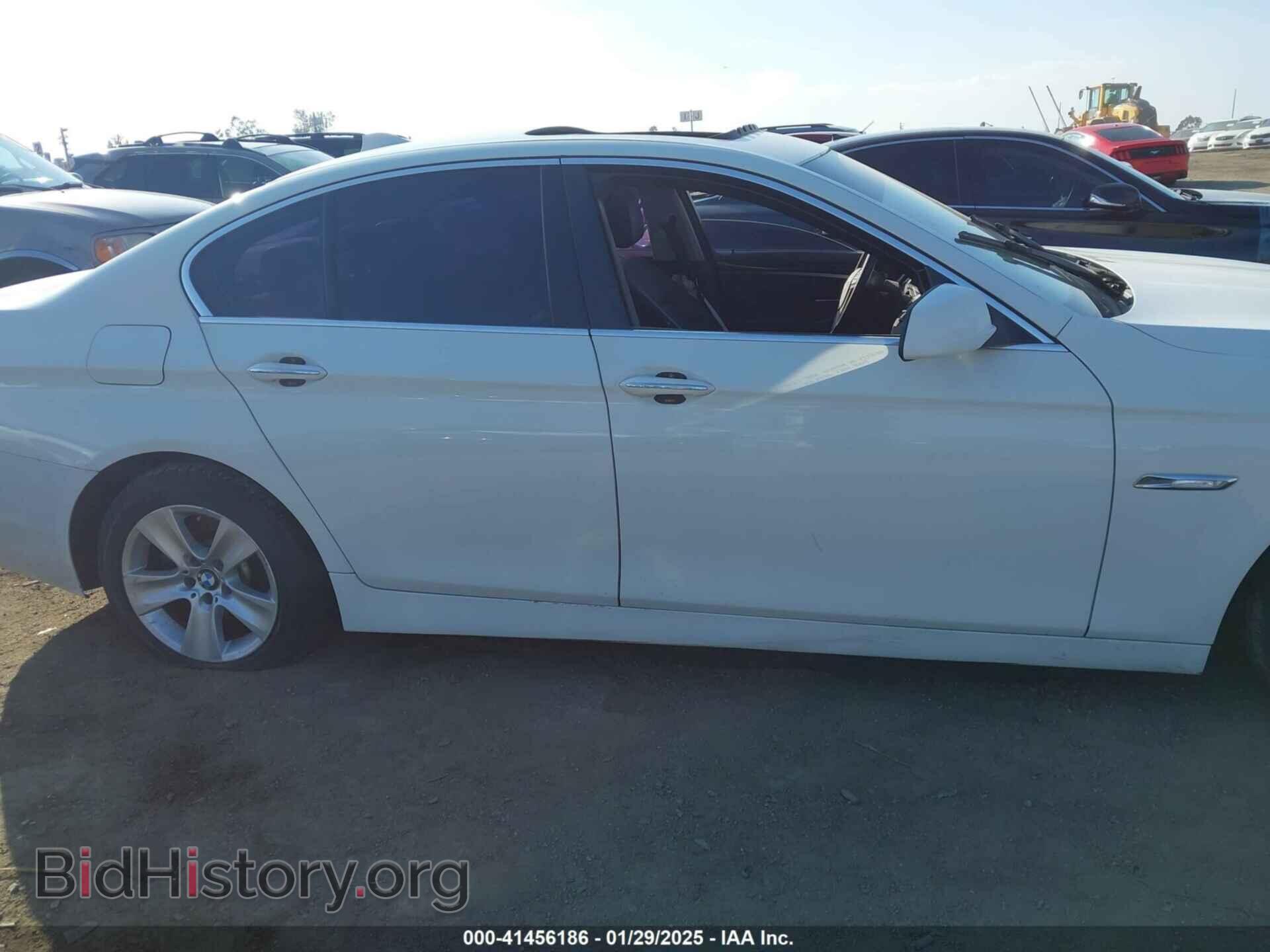 2012 BMW 528I - VIN: WBAXG5C59CDX06070 - Фото 5