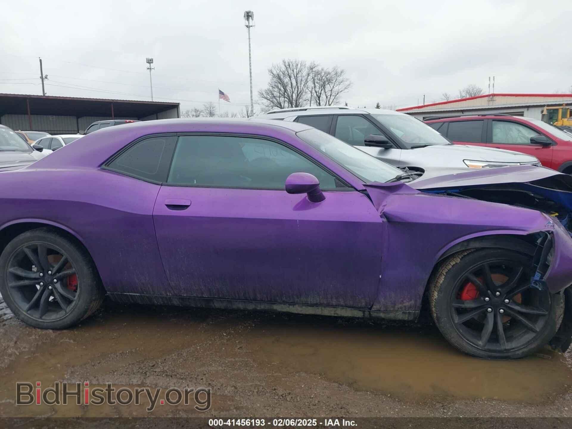 2018 DODGE CHALLENGER - VIN: 2C3CDZAG4JH204805 - Фото 14
