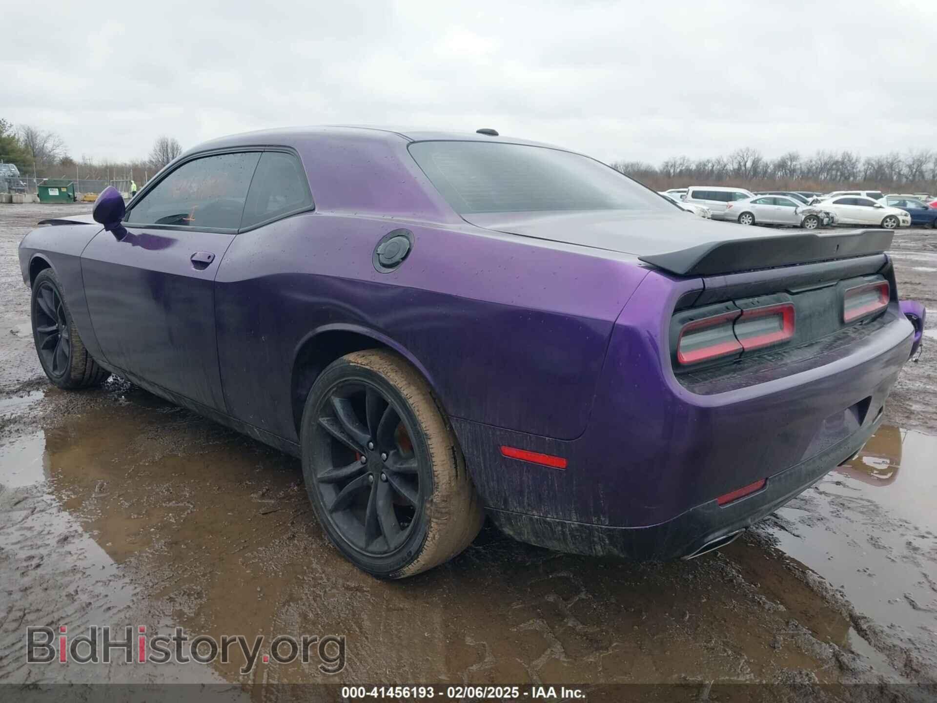2018 DODGE CHALLENGER - VIN: 2C3CDZAG4JH204805 - Фото 3