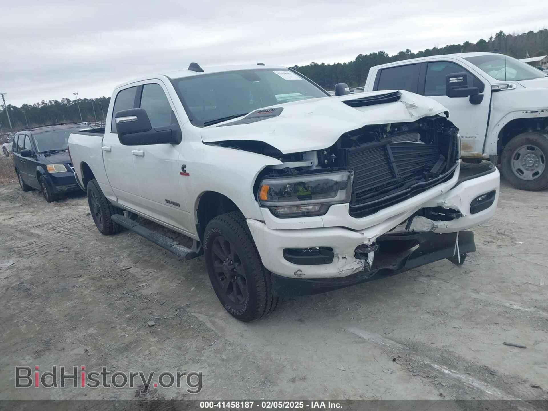 Photo 3C6UR5FL1RG252877 - RAM 2500 2024