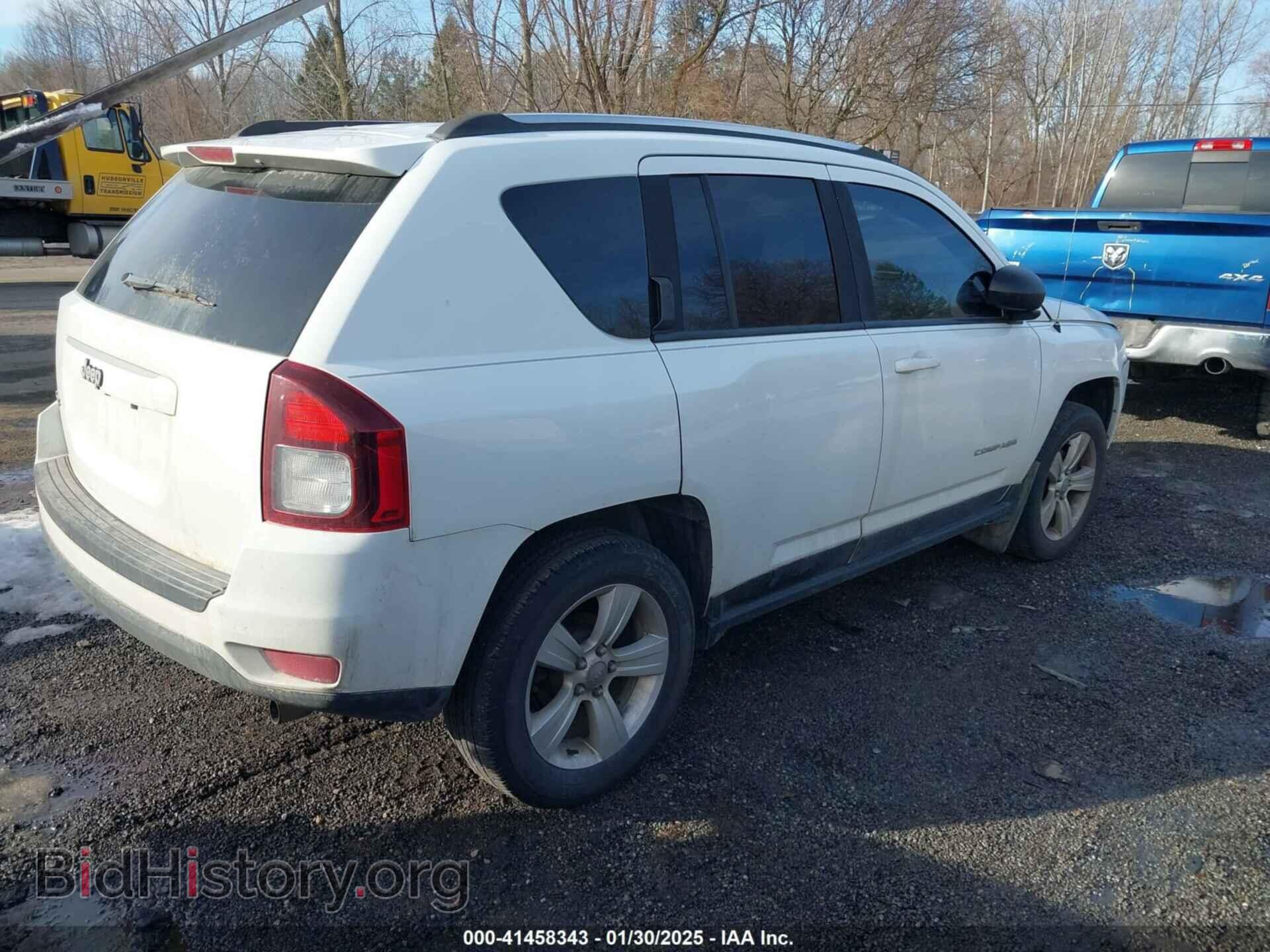 2015 JEEP COMPASS - VIN: 1C4NJDBB7FD214669 - Фото 4