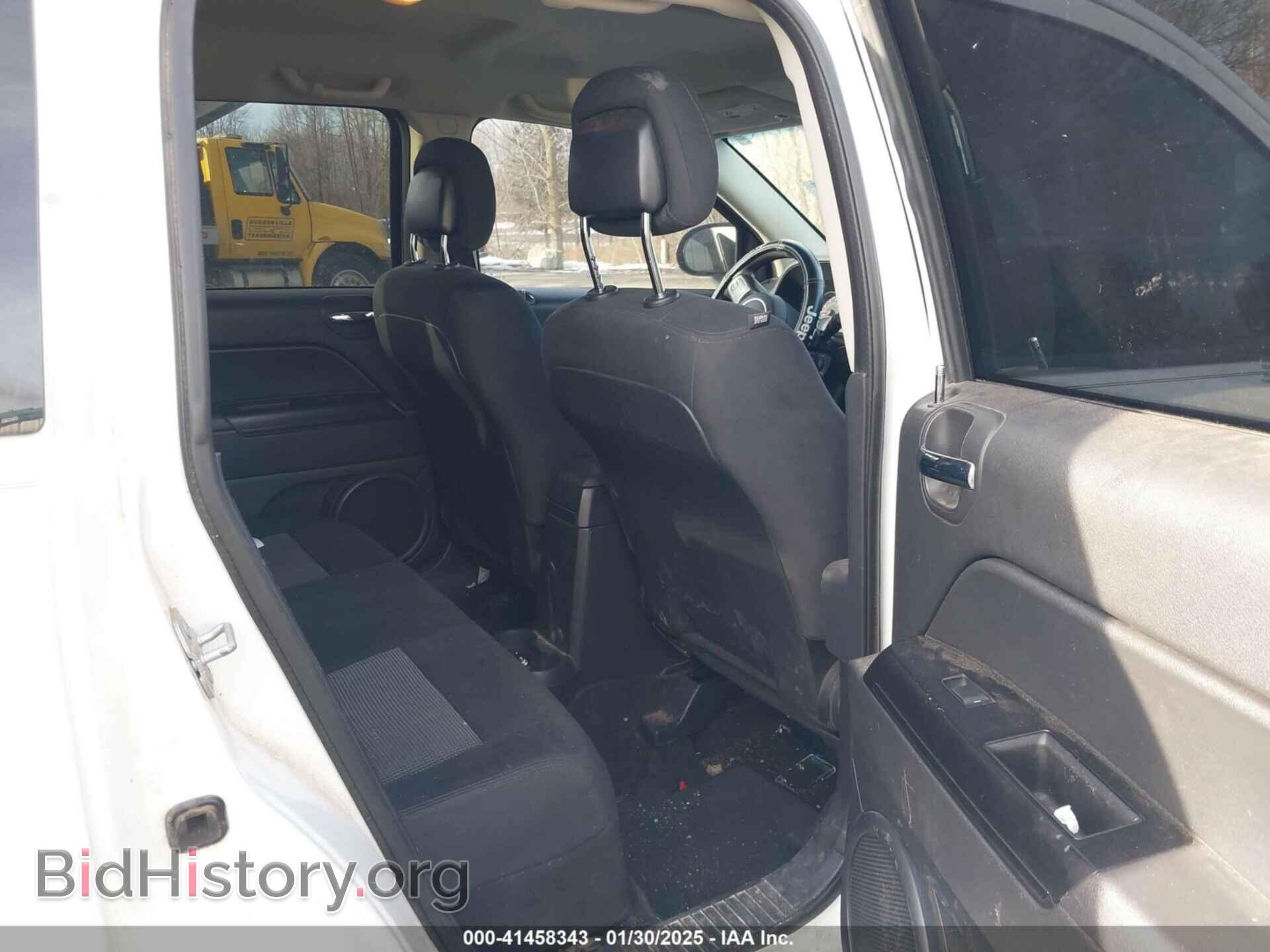 2015 JEEP COMPASS - VIN: 1C4NJDBB7FD214669 - Фото 8