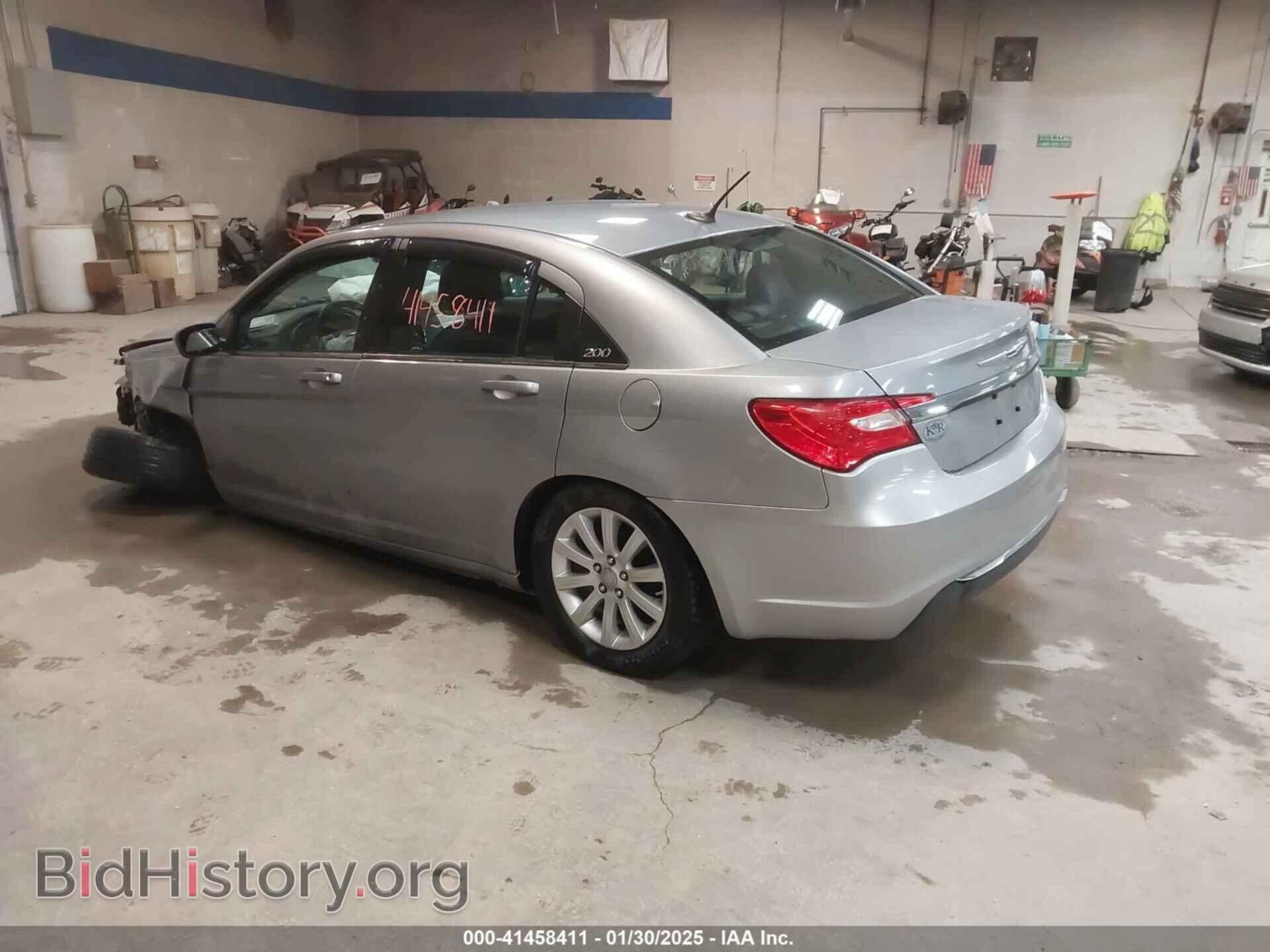 2014 CHRYSLER 200 - VIN: 1C3CCBBB2EN107645 - Фото 3