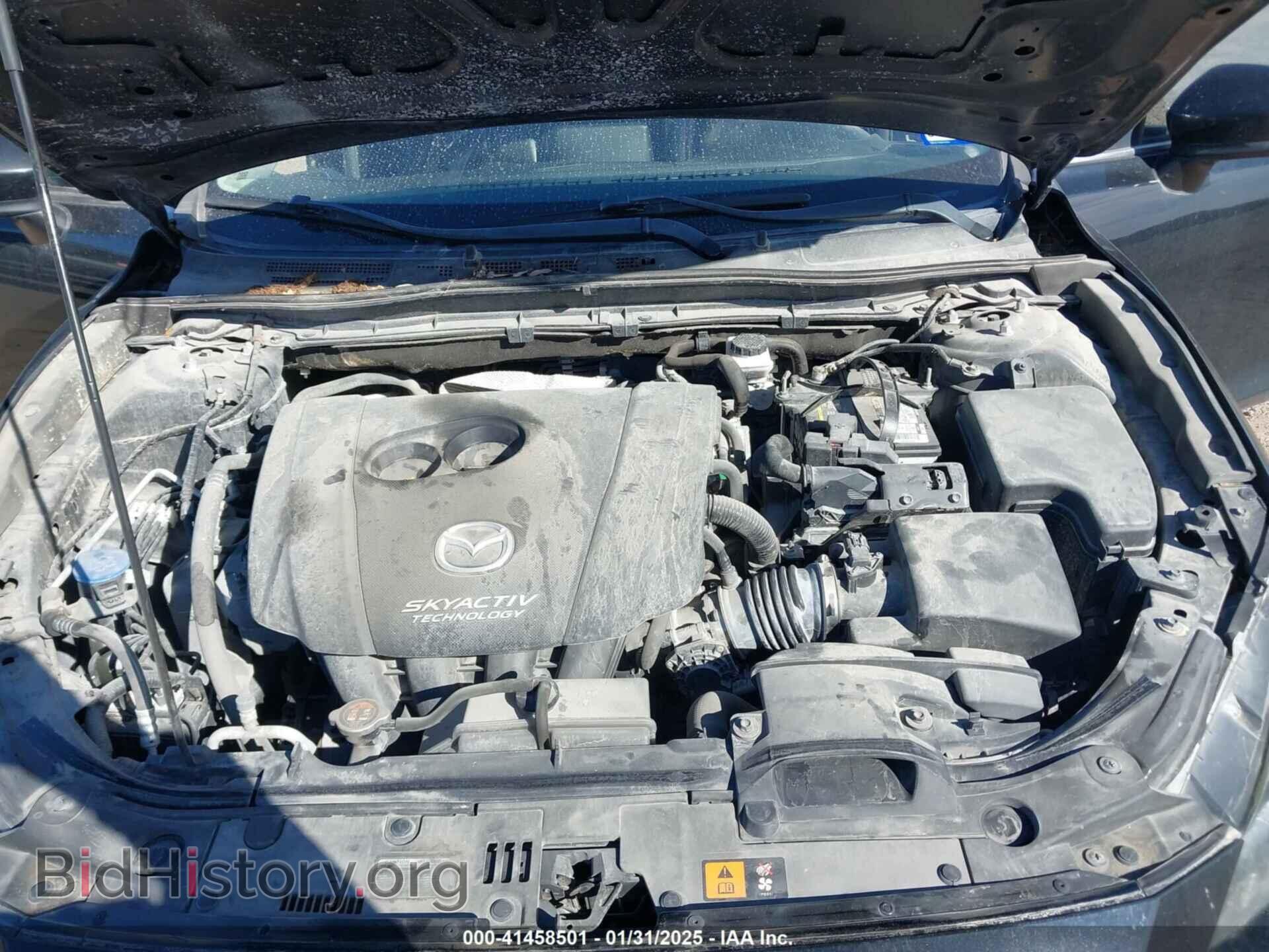 2018 MAZDA MAZDA3 - VIN: 3MZBN1V31JM215837 - Фото 10