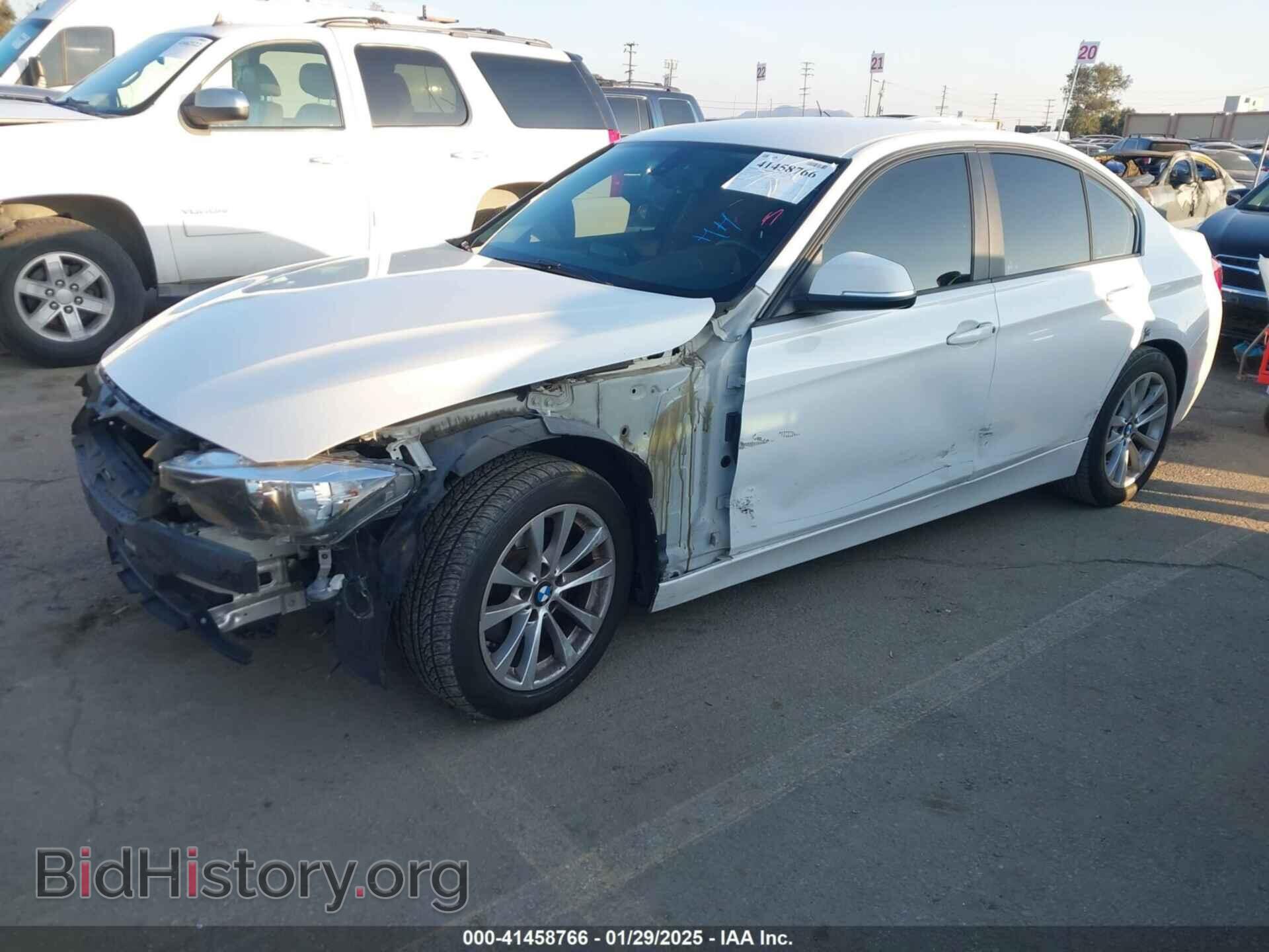 2017 BMW 320I - VIN: WBA8E1G37HNU15869 - Фото 2