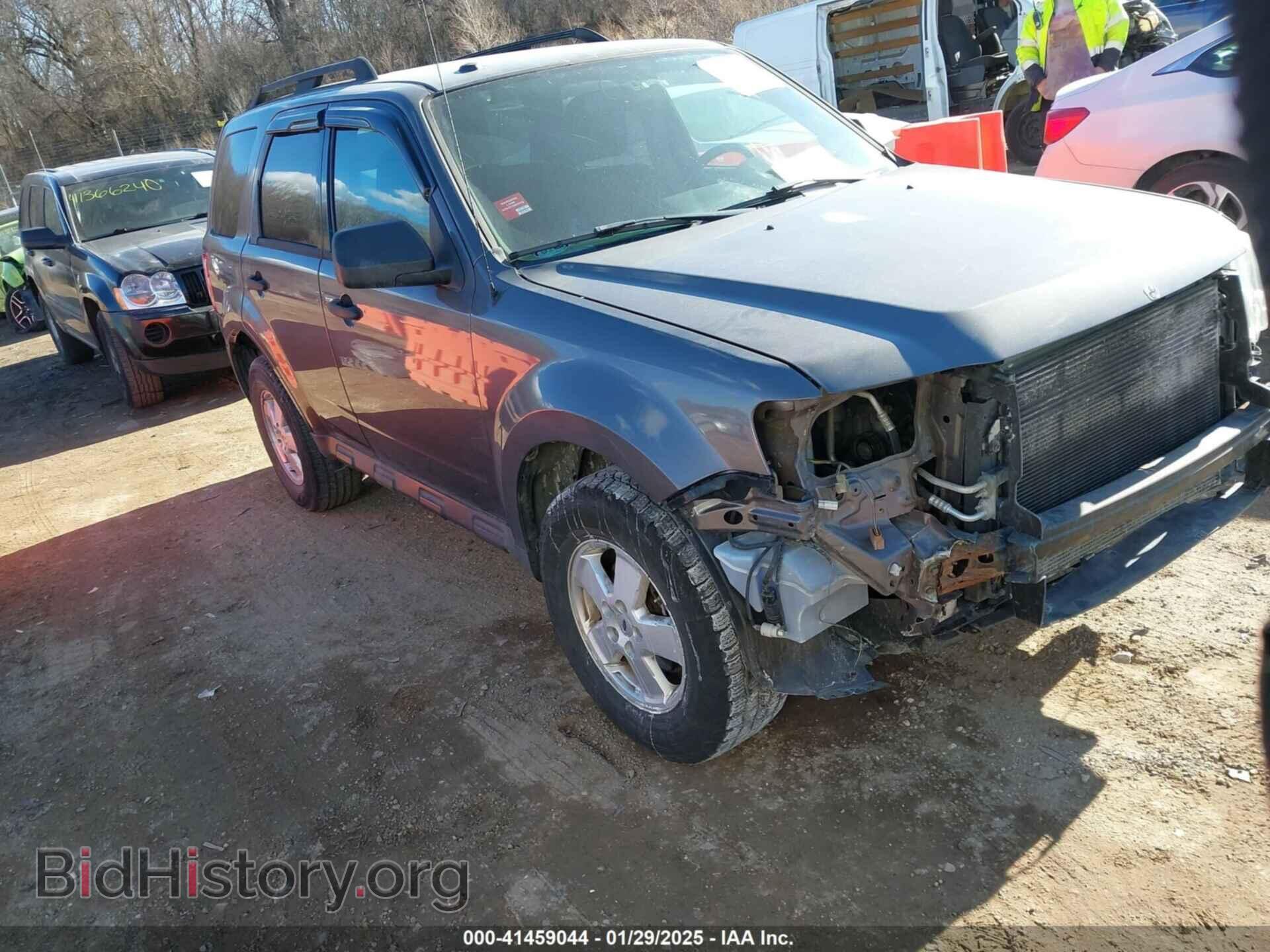 Фотография 1FMCU0D76BKB52330 - FORD ESCAPE 2011