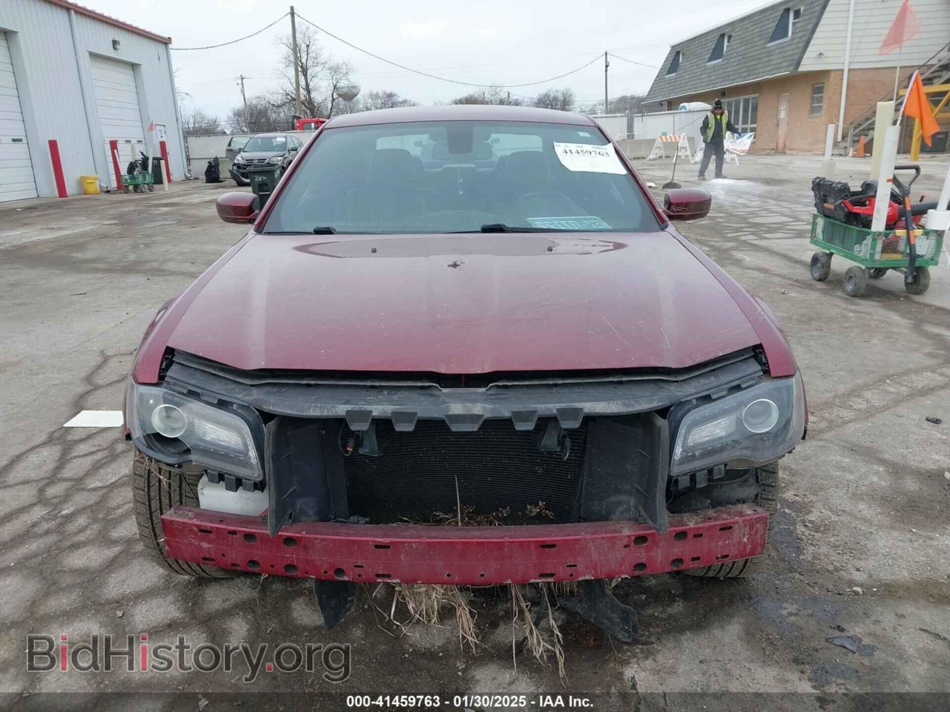 2019 CHRYSLER 300 - VIN: 2C3CCAGG4KH632144 - Фото 12