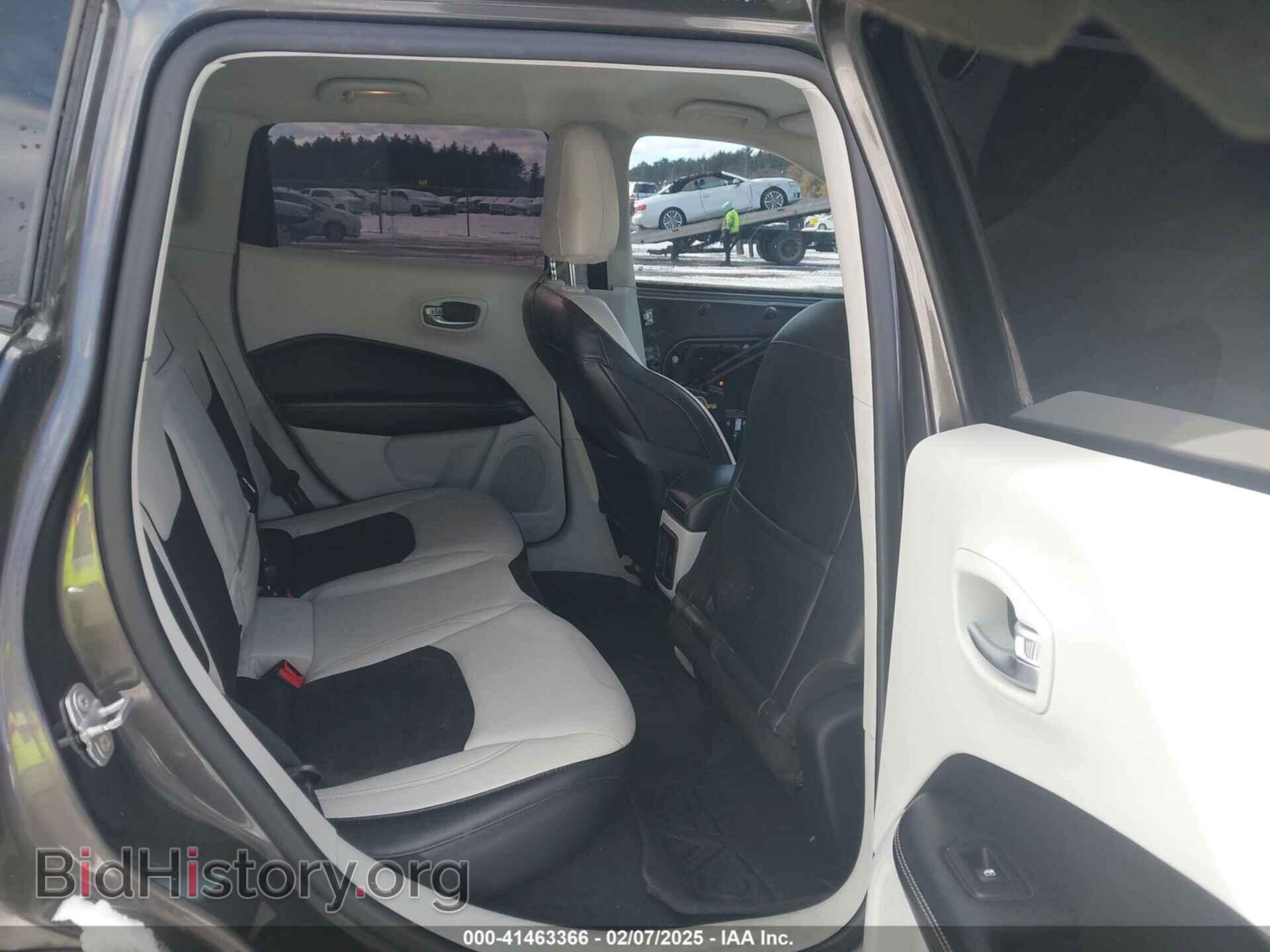 2018 JEEP COMPASS - VIN: 3C4NJDBB4JT212073 - Фото 8
