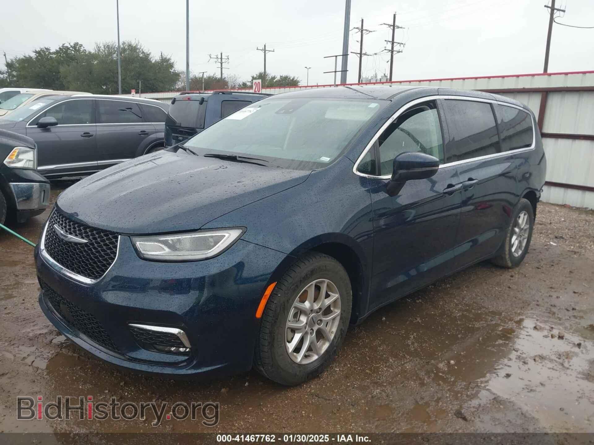 2023 CHRYSLER PACIFICA - VIN: 2C4RC1BG3PR536309 - Фото 2
