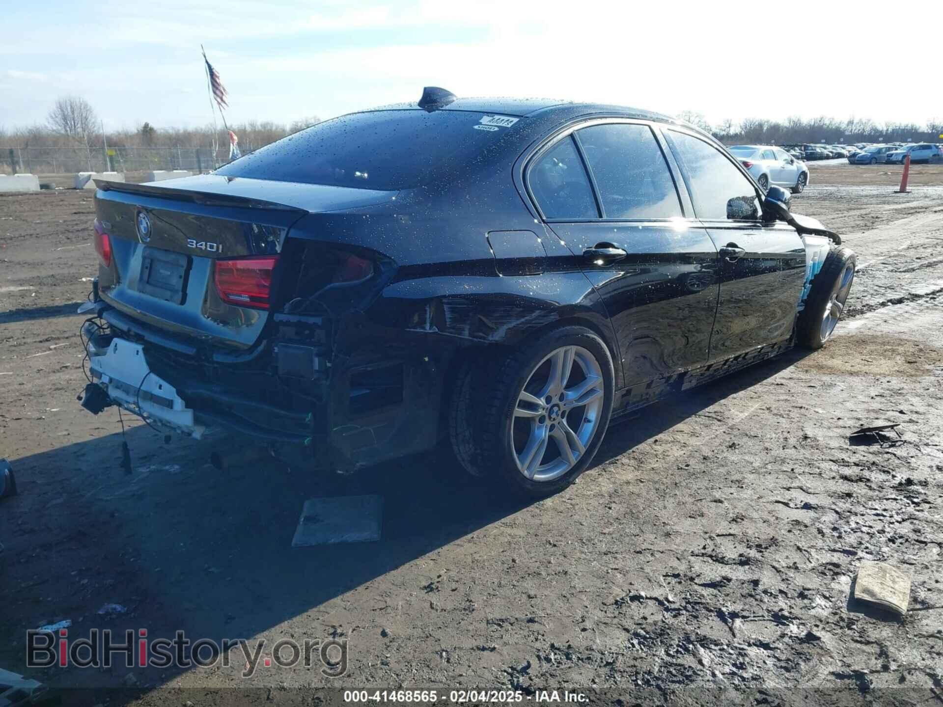 2018 BMW 340I - VIN: WBA8B7C52JA577117 - Фото 4