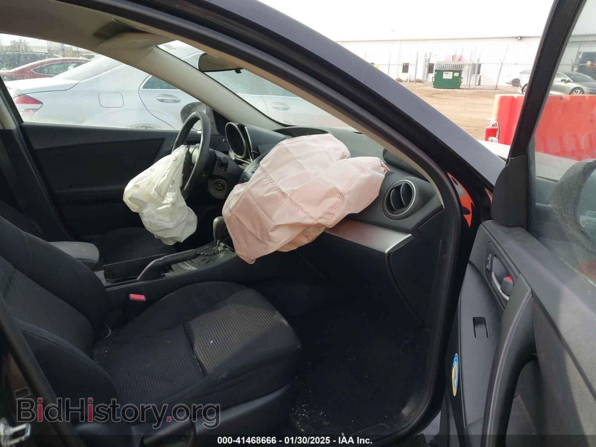 2013 MAZDA MAZDA3 - VIN: JM1BL1TF6D1837499 - Фото 5
