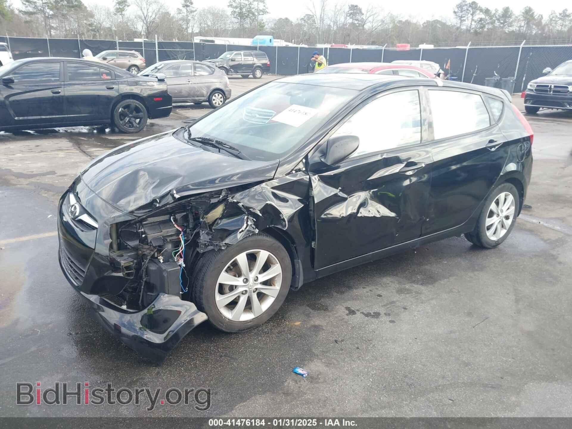 2013 HYUNDAI ACCENT - VIN: KMHCU5AE8DU092543 - Фото 2