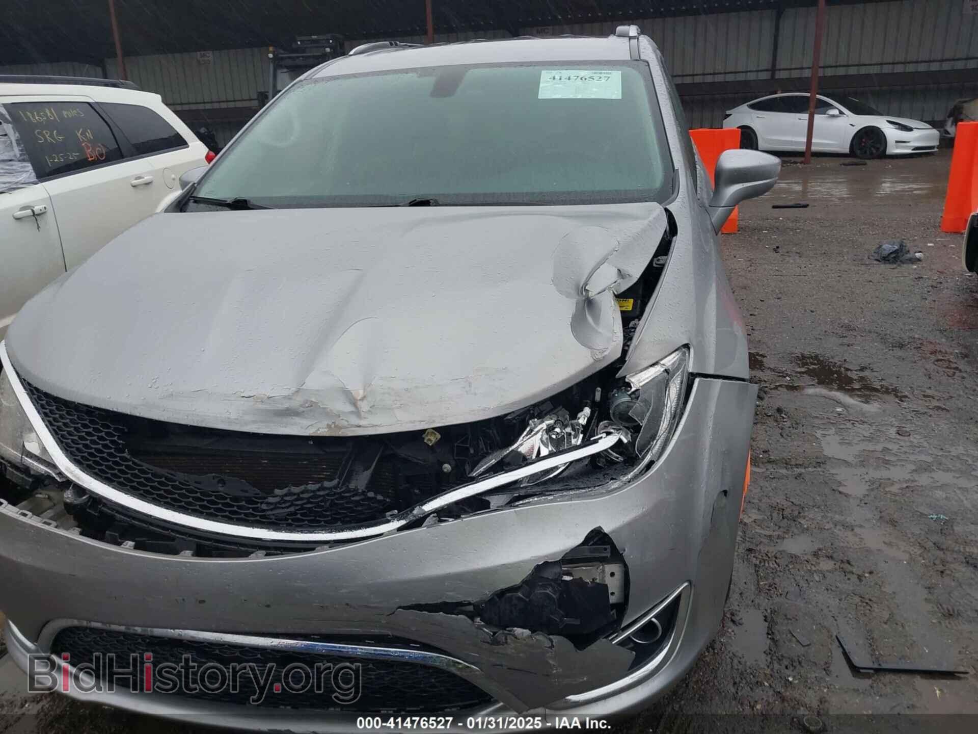 2018 CHRYSLER PACIFICA - VIN: 2C4RC1BG2JR253844 - Фото 6