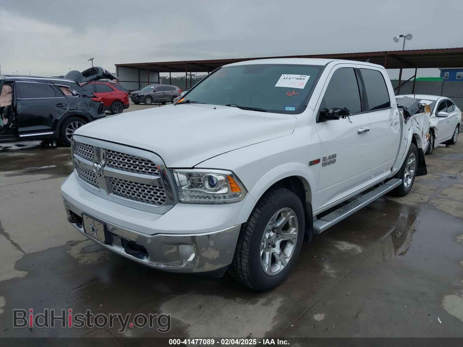2015 RAM 1500 - VIN: 1C6RR7NM1FS512002 - Фото 2