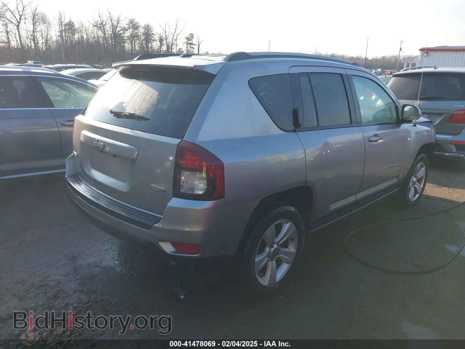 2016 JEEP COMPASS - VIN: 1C4NJDEBXGD780502 - Photo 4