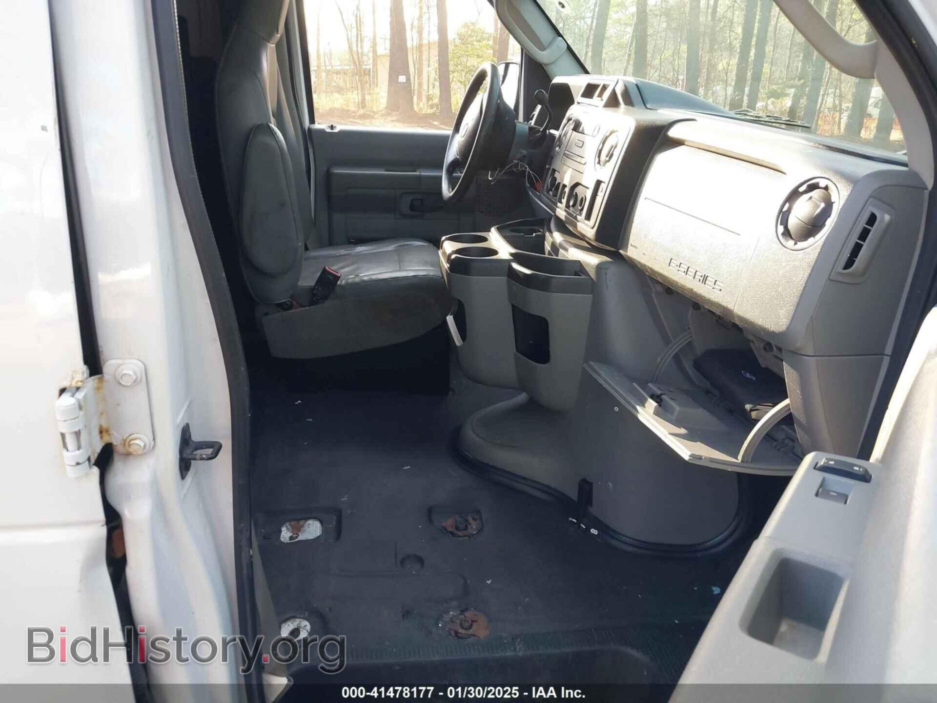 2011 FORD E-150 - VIN: 1FTNE1EW8BDB38066 - Фото 5