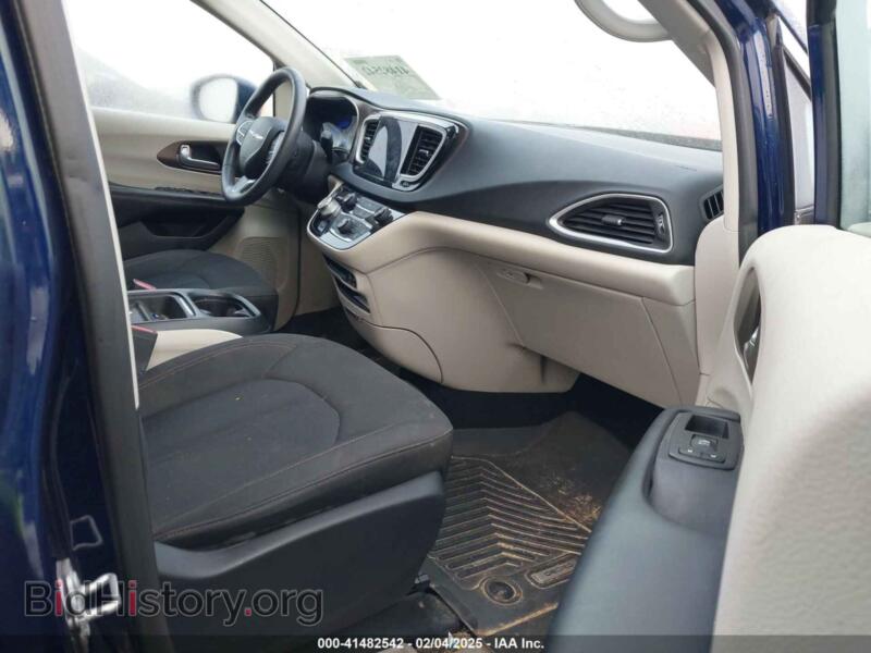 2018 Chrysler PACIFICA (VIN 2C4RC1FG6JR323064) — фото 5 из 16