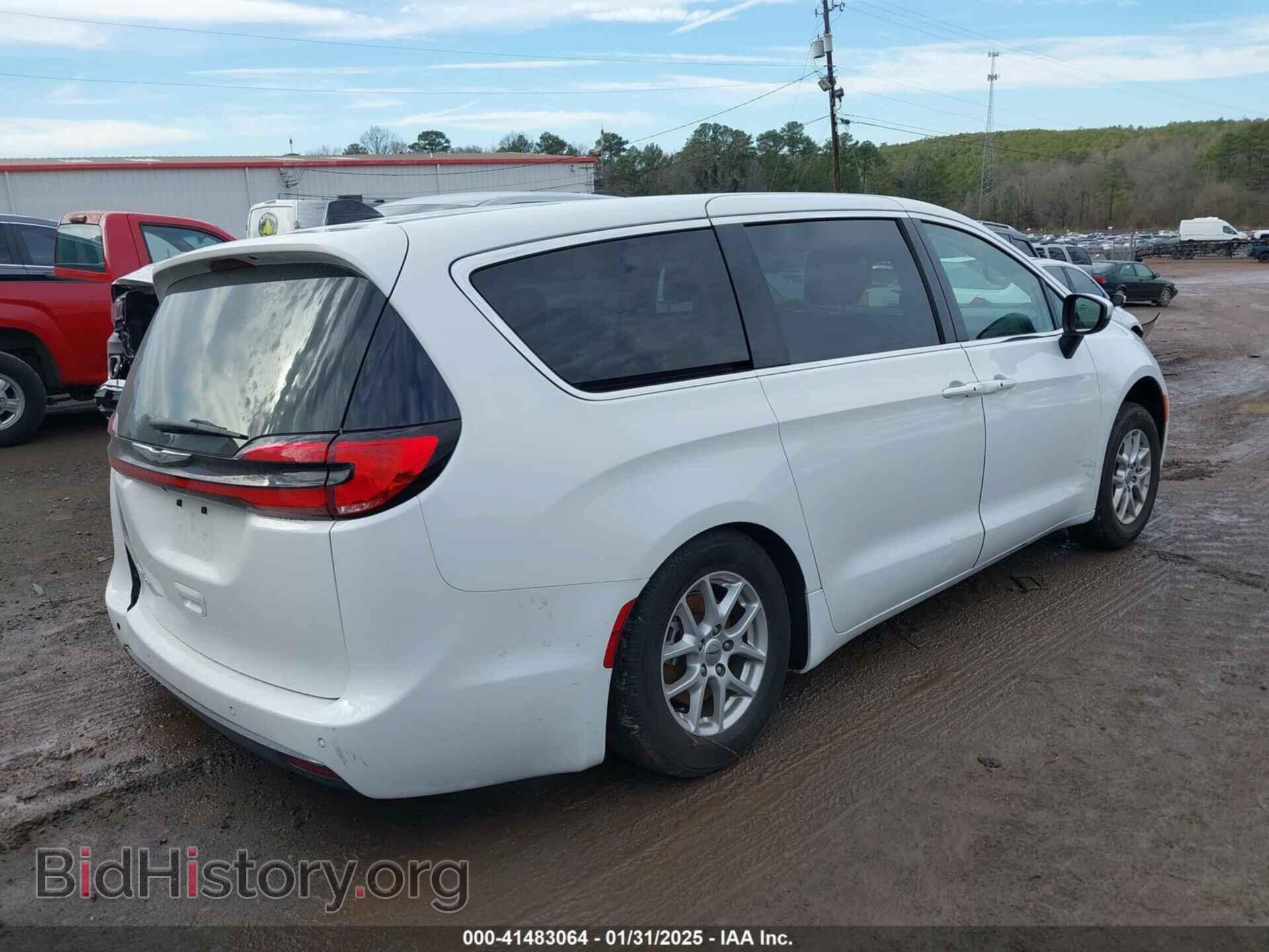 2023 CHRYSLER PACIFICA - VIN: 2C4RC1BG5PR560451 - Фото 4