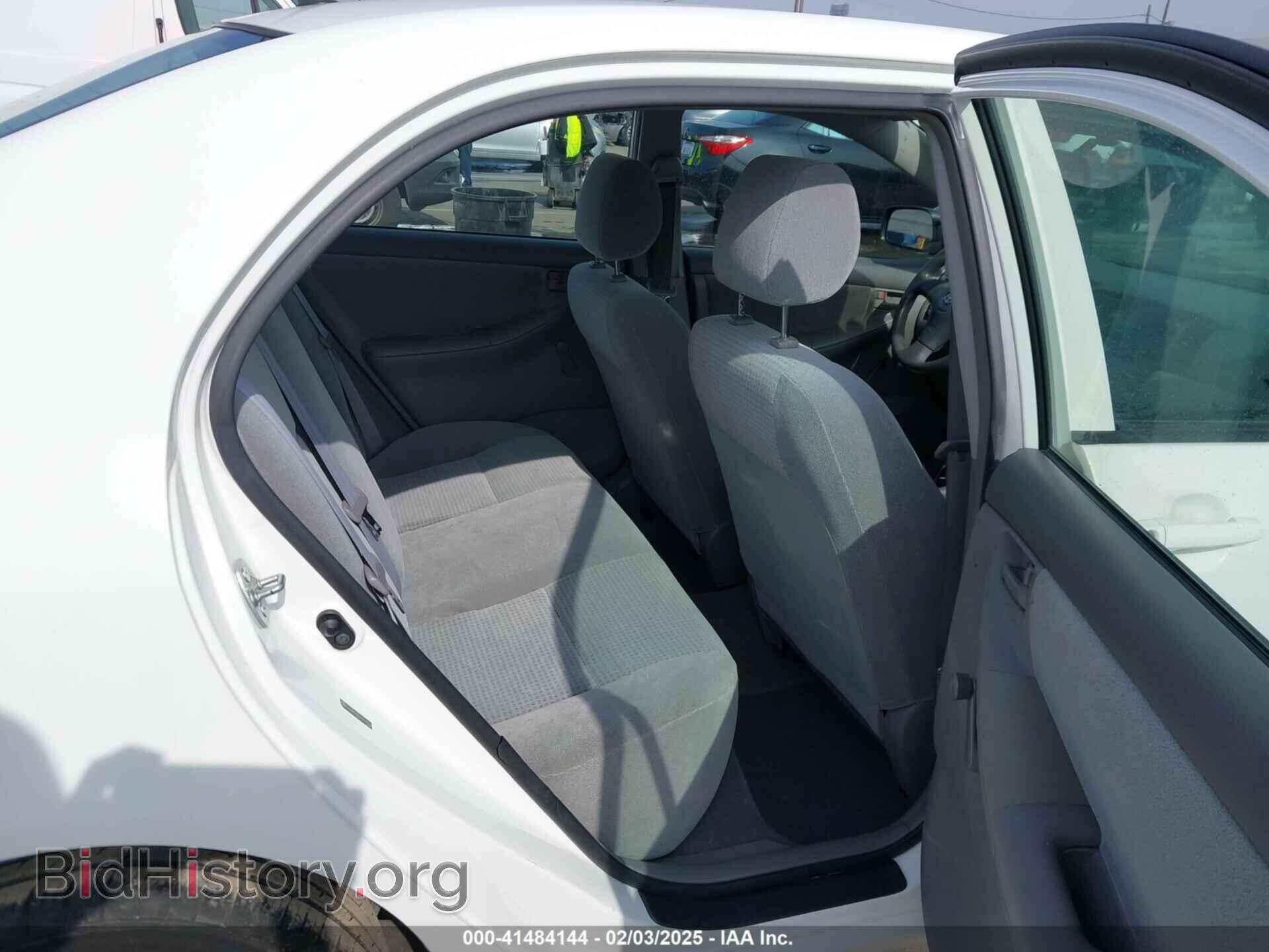 2007 TOYOTA COROLLA - VIN: JTDBR32E070111263 - Фото 8