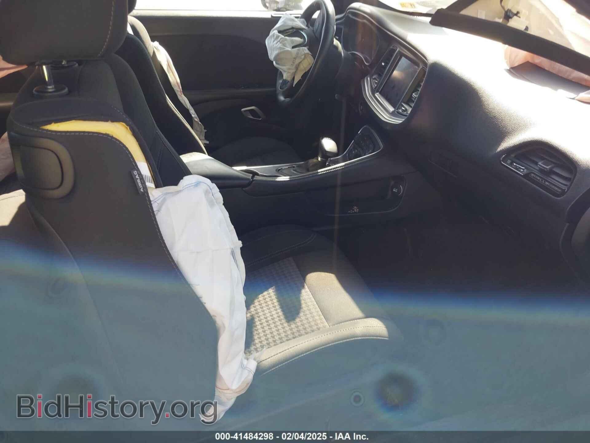 2018 DODGE CHALLENGER - VIN: 2C3CDZAG0JH322415 - Photo 5