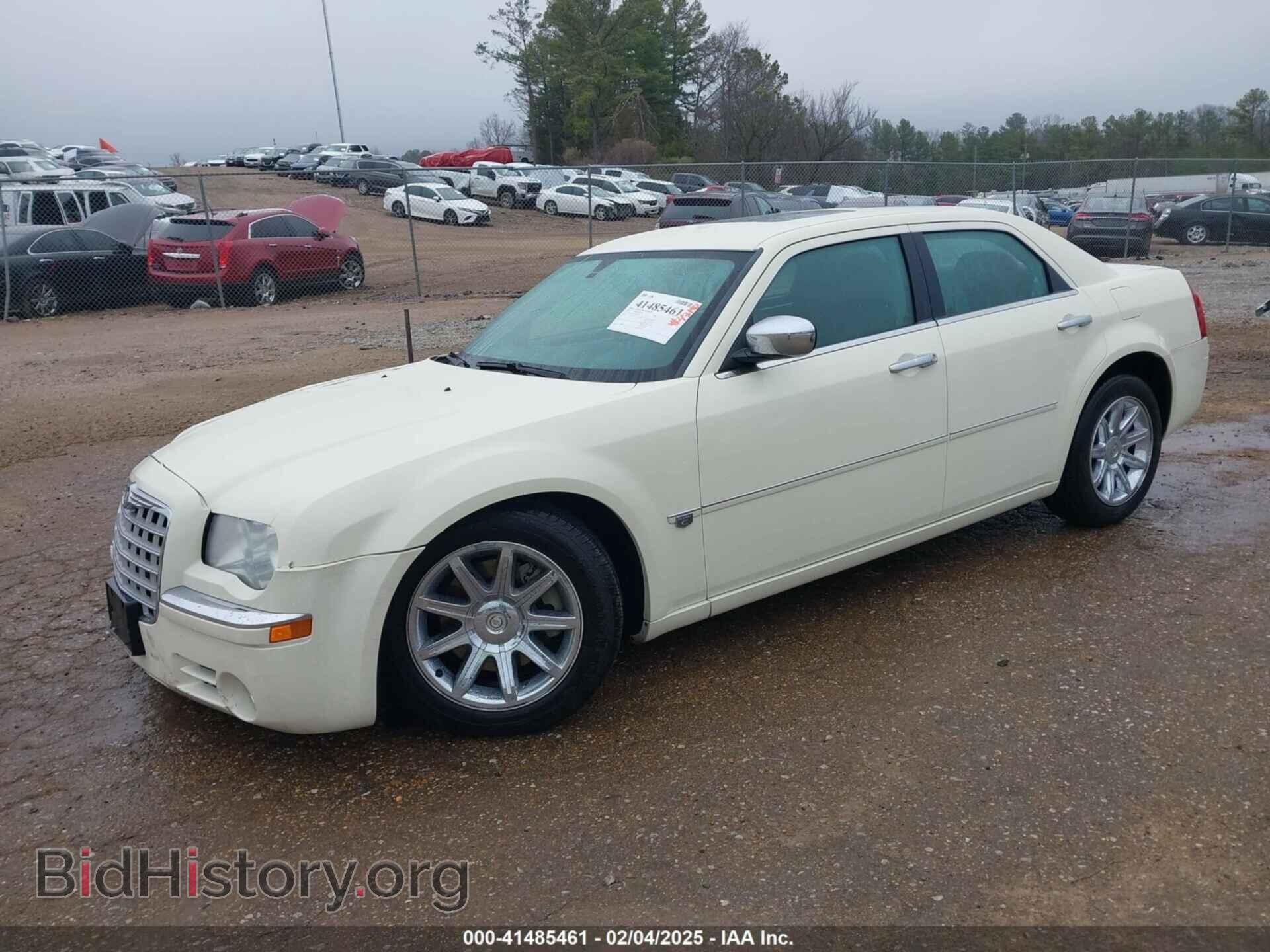 2005 CHRYSLER 300C - VIN: 2C3AA63H05H519319 - Фото 2