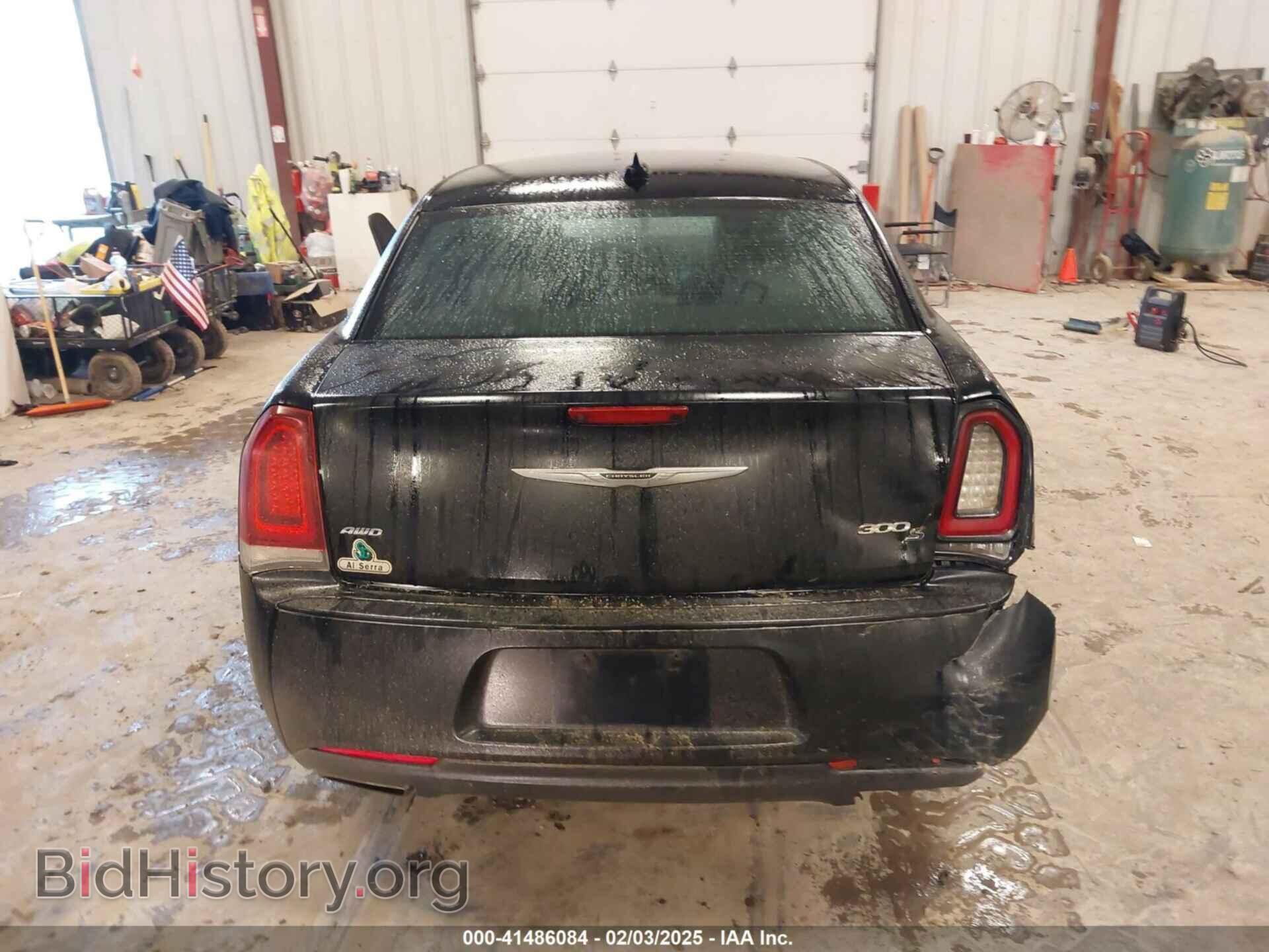 2016 CHRYSLER 300 - VIN: 2C3CCAGG7GH329401 - Фото 16