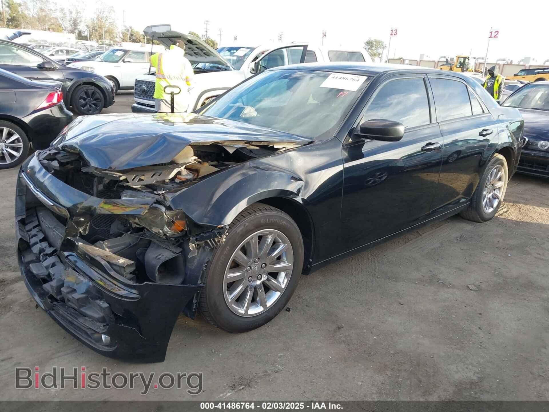 2012 CHRYSLER 300 - VIN: 2C3CCACG2CH166656 - Фото 2