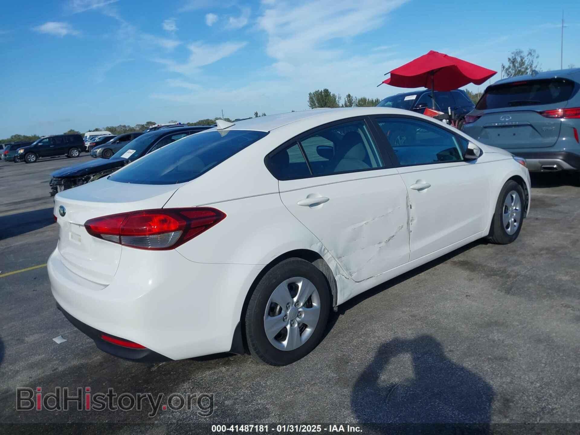 2017 KIA FORTE - VIN: 3KPFK4A71HE089779 - Фото 4