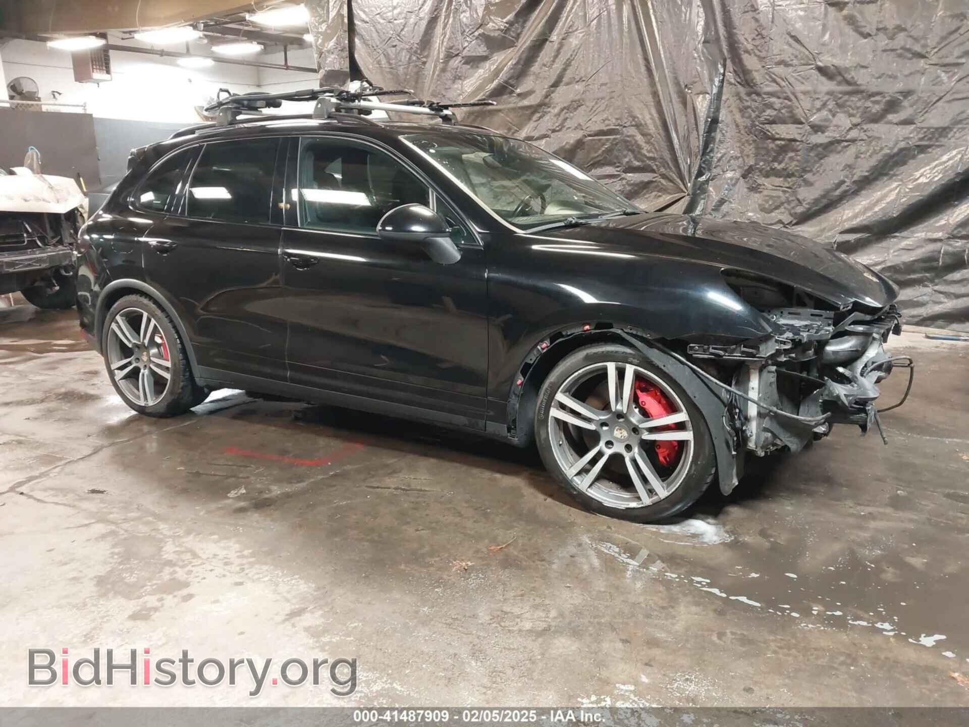 Photo WP1AC2A27BLA85233 - PORSCHE CAYENNE 2011