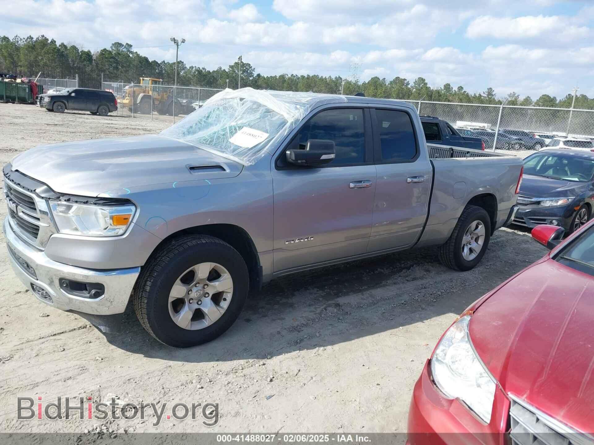 2020 RAM 1500 - VIN: 1C6RREBT5LN128833 - Photo 2