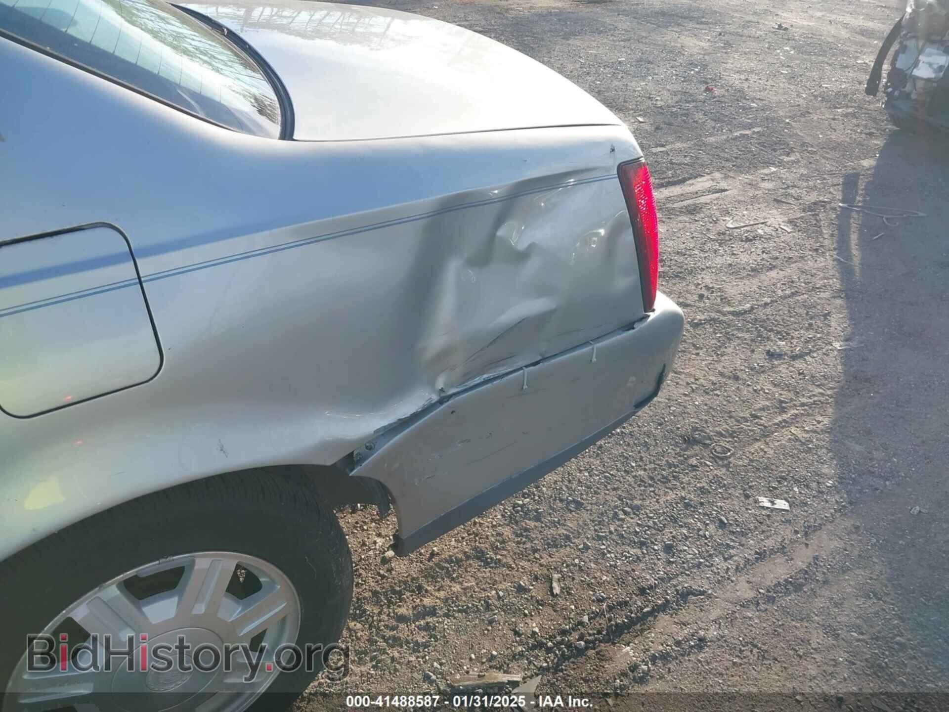 2005 CADILLAC DEVILLE - VIN: 1G6KD54Y85U233718 - Photo 6