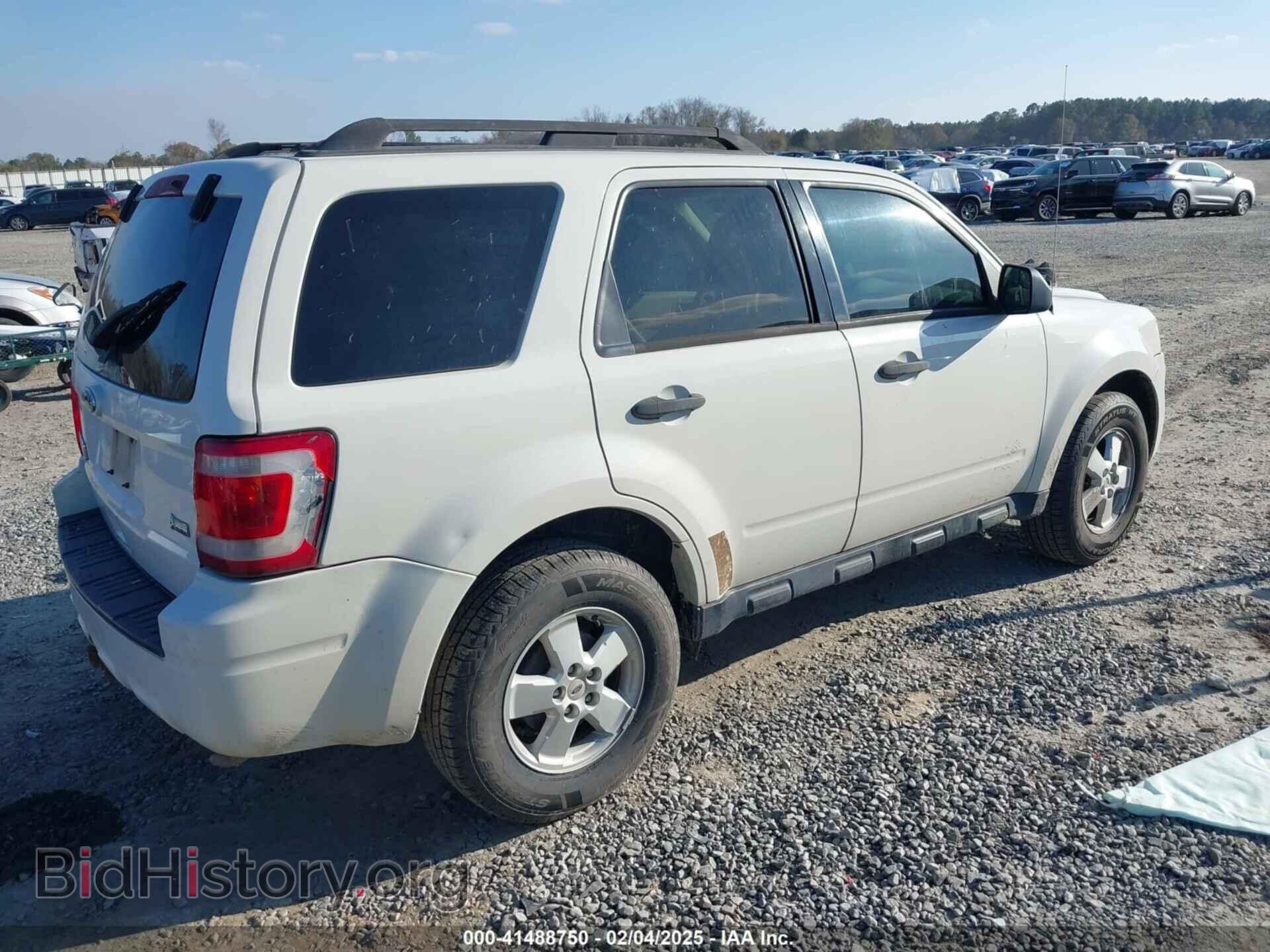 2010 FORD ESCAPE - VIN: 1FMCU0DG8AKC62617 - Фото 4