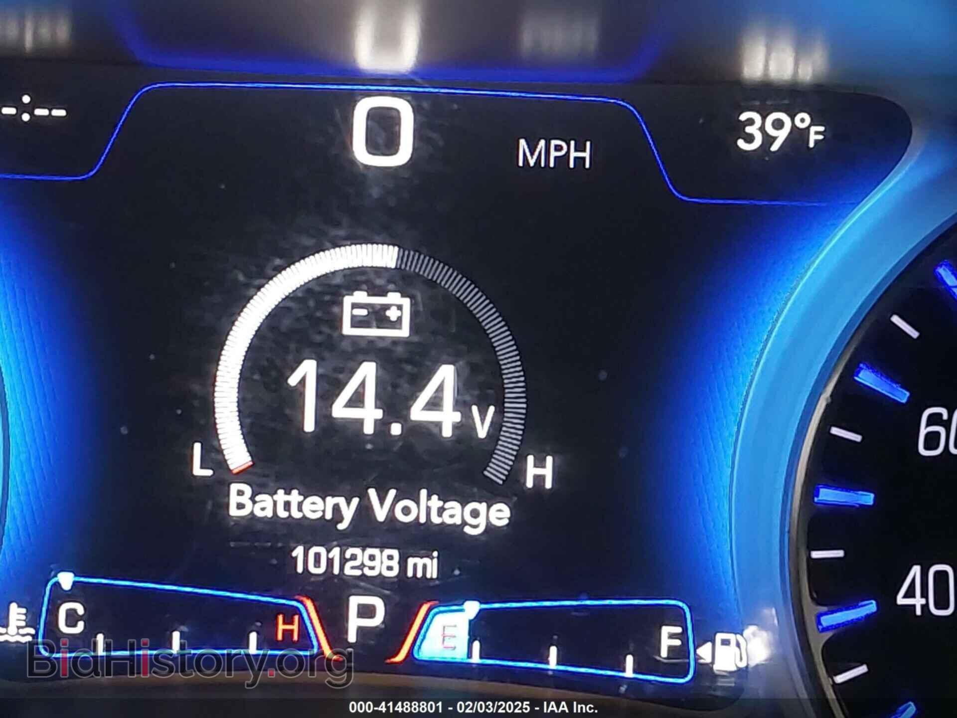 2015 CHRYSLER 300 - VIN: 2C3CCAAG9FH749040 - Фото 16