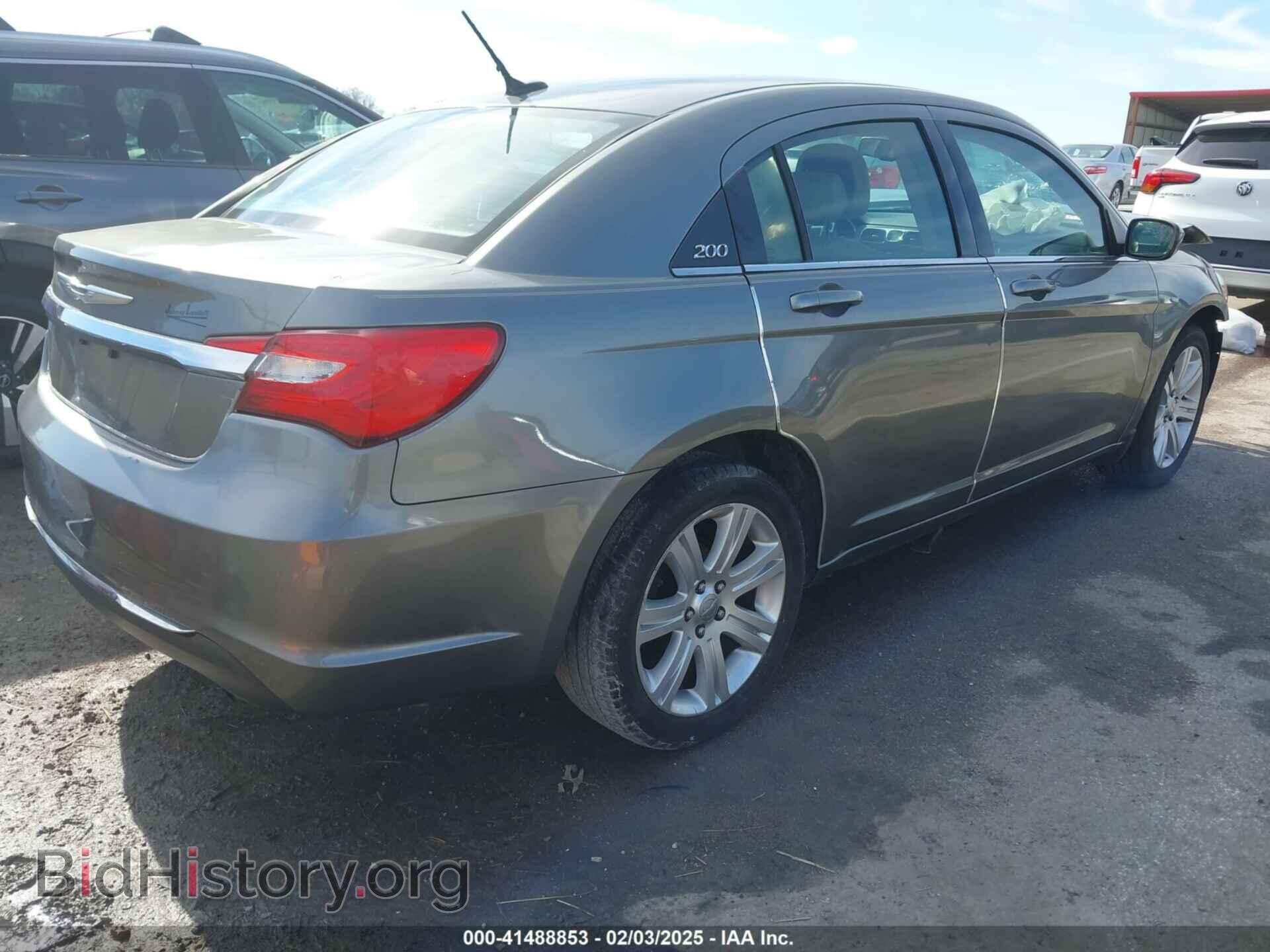 2013 CHRYSLER 200 - VIN: 1C3CCBBB1DN575154 - Фото 4