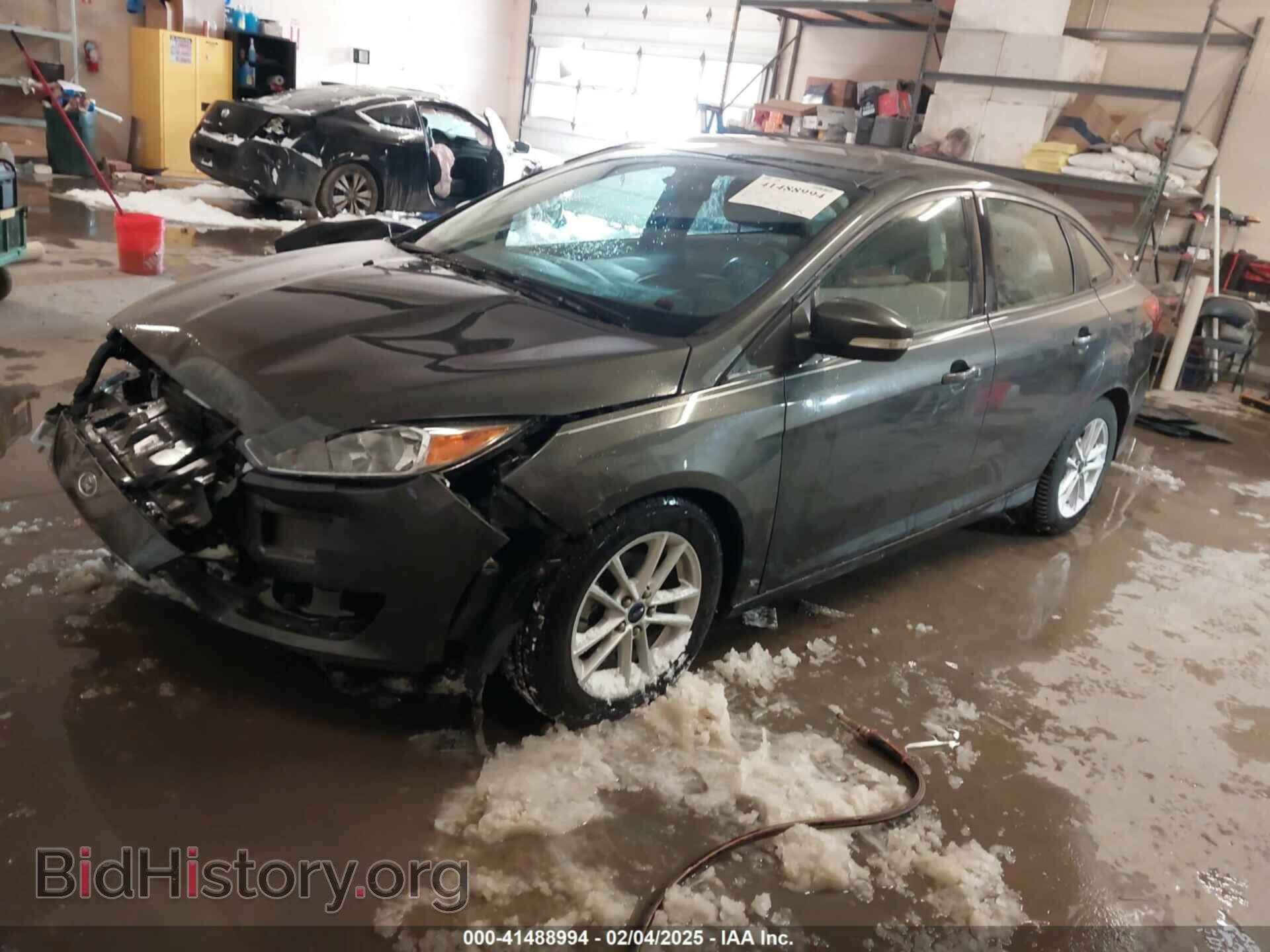 2015 FORD FOCUS - VIN: 1FADP3F22FL334793 - Photo 2