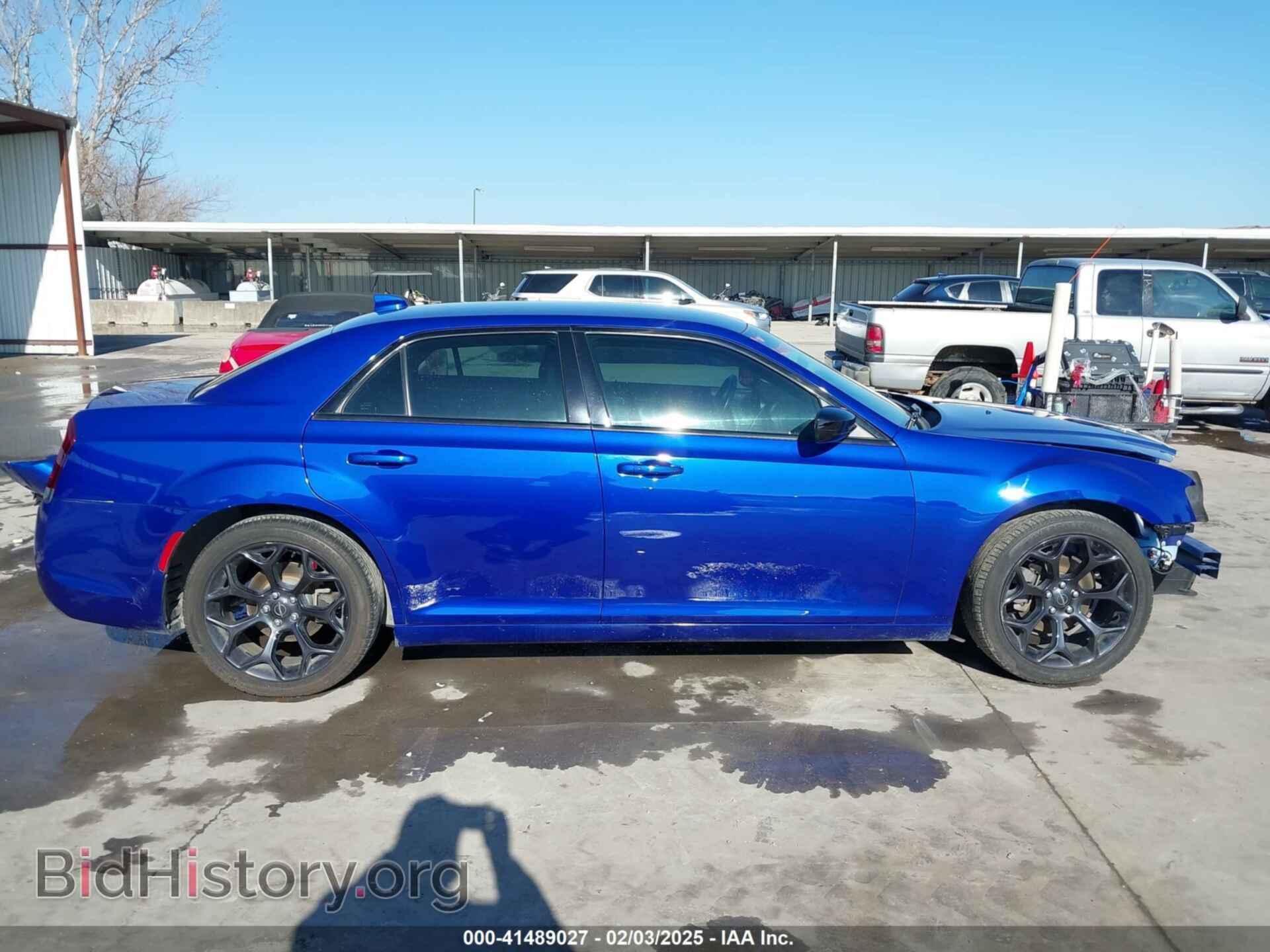 2019 CHRYSLER 300 - VIN: 2C3CCAAG6KH722579 - Фото 14