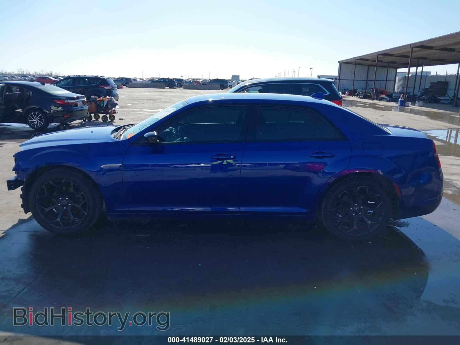 2019 CHRYSLER 300 - VIN: 2C3CCAAG6KH722579 - Фото 15