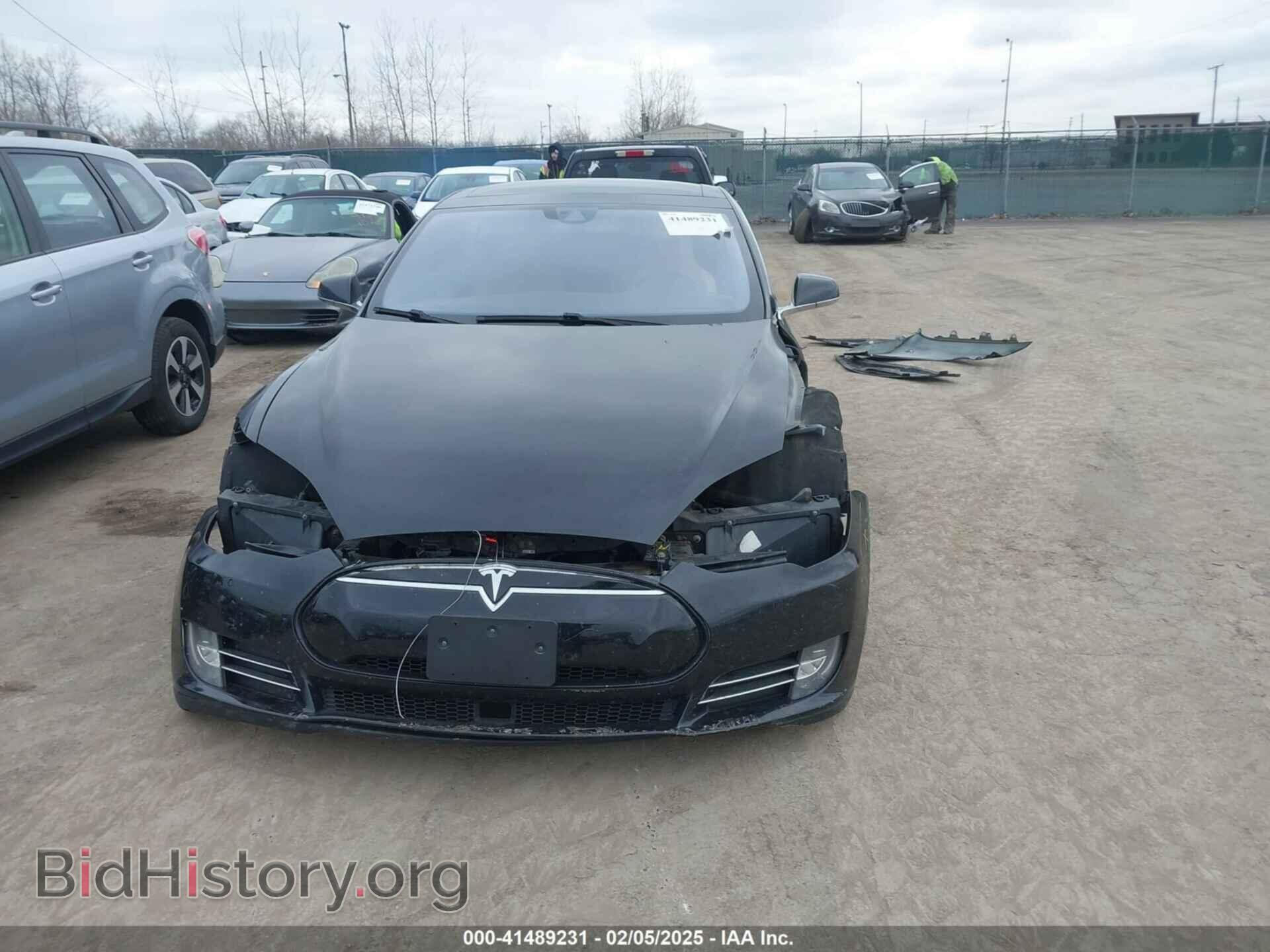 2015 TESLA MODEL S - VIN: 5YJSA1E23FF118463 - Фото 13