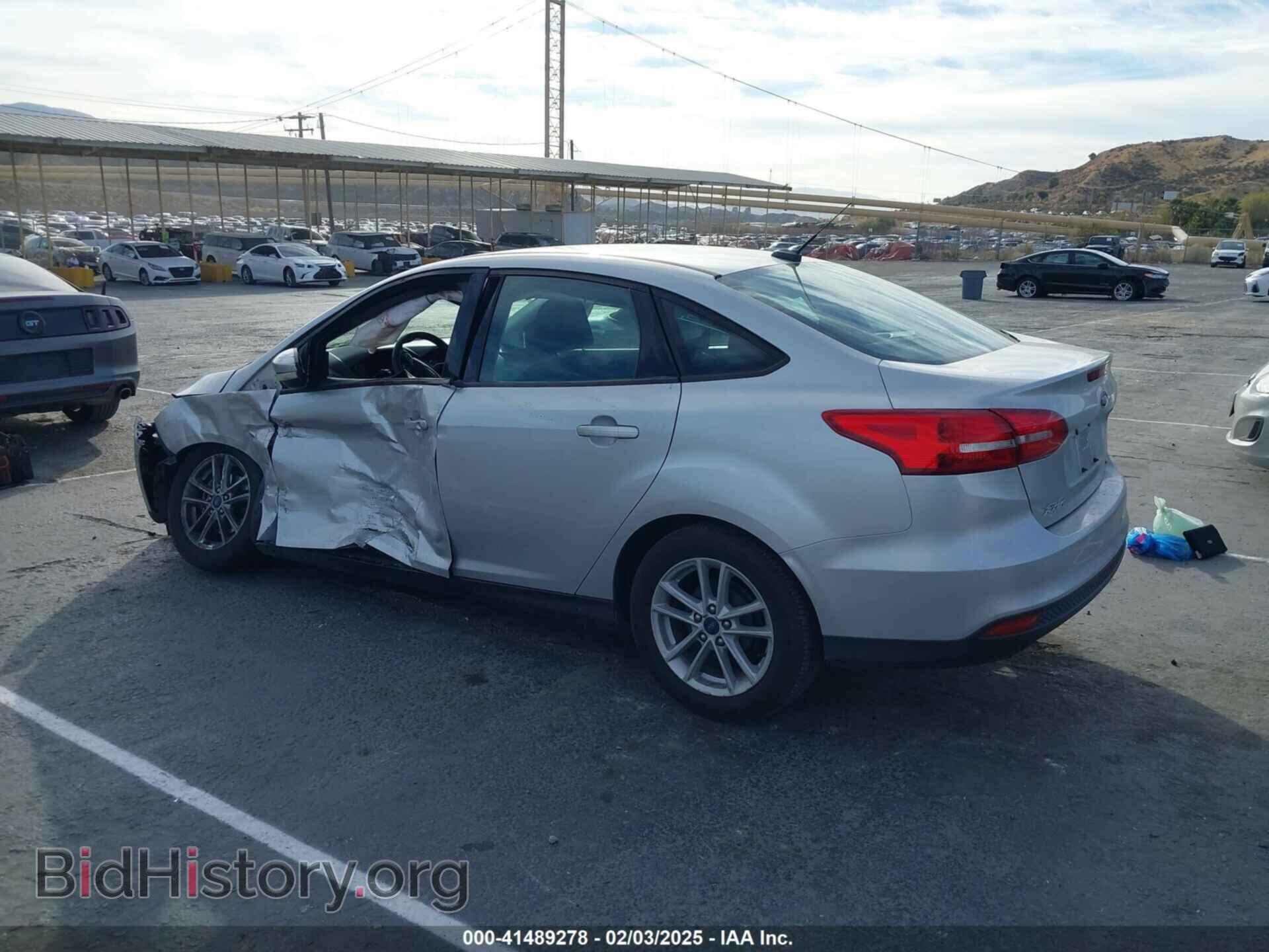 2017 FORD FOCUS - VIN: 1FADP3F28HL300313 - Фото 3