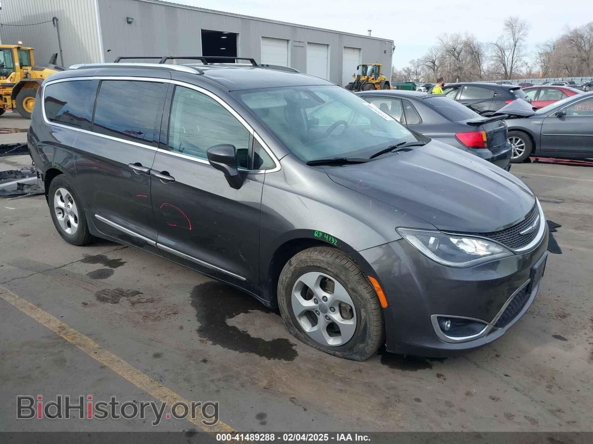 Фотография 2C4RC1EG0HR511140 - CHRYSLER PACIFICA 2017
